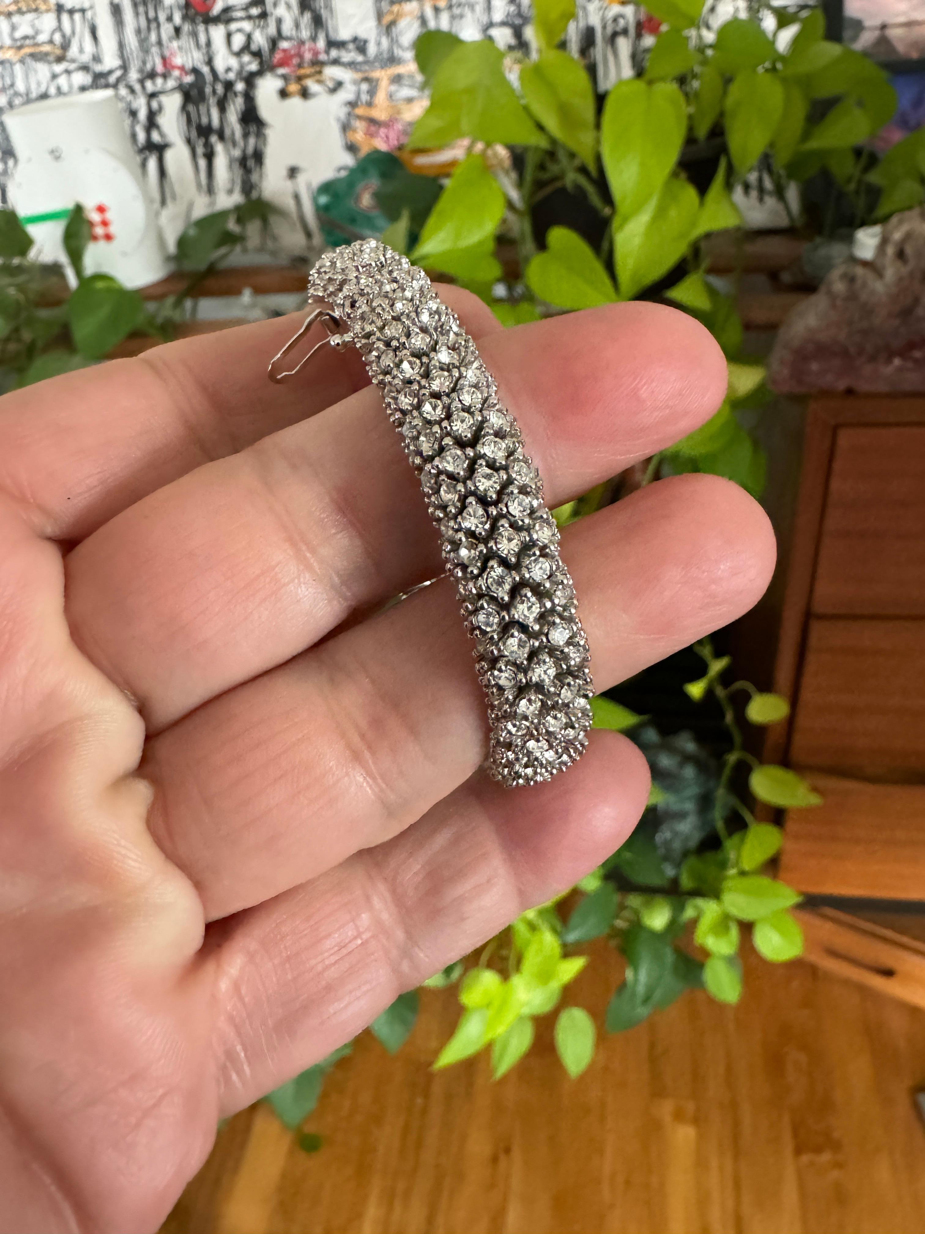 Ciner Crystal Swarovski Encrusted  Bracelet - Jamais porté 1980 en vente 3