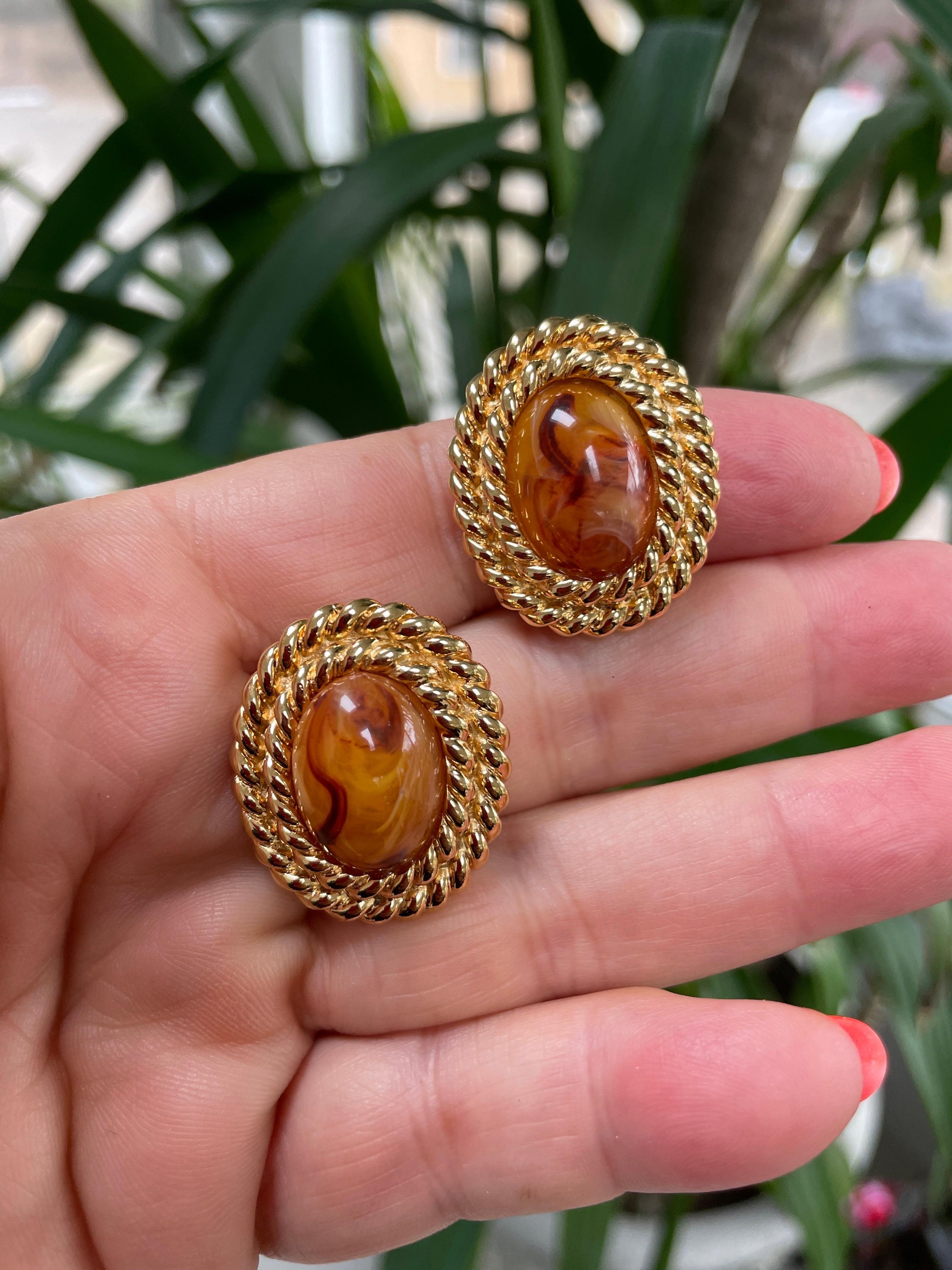 Ciner Pendientes de clip de imitación de ámbar Nuevos, nunca usados Años 80 en venta 1