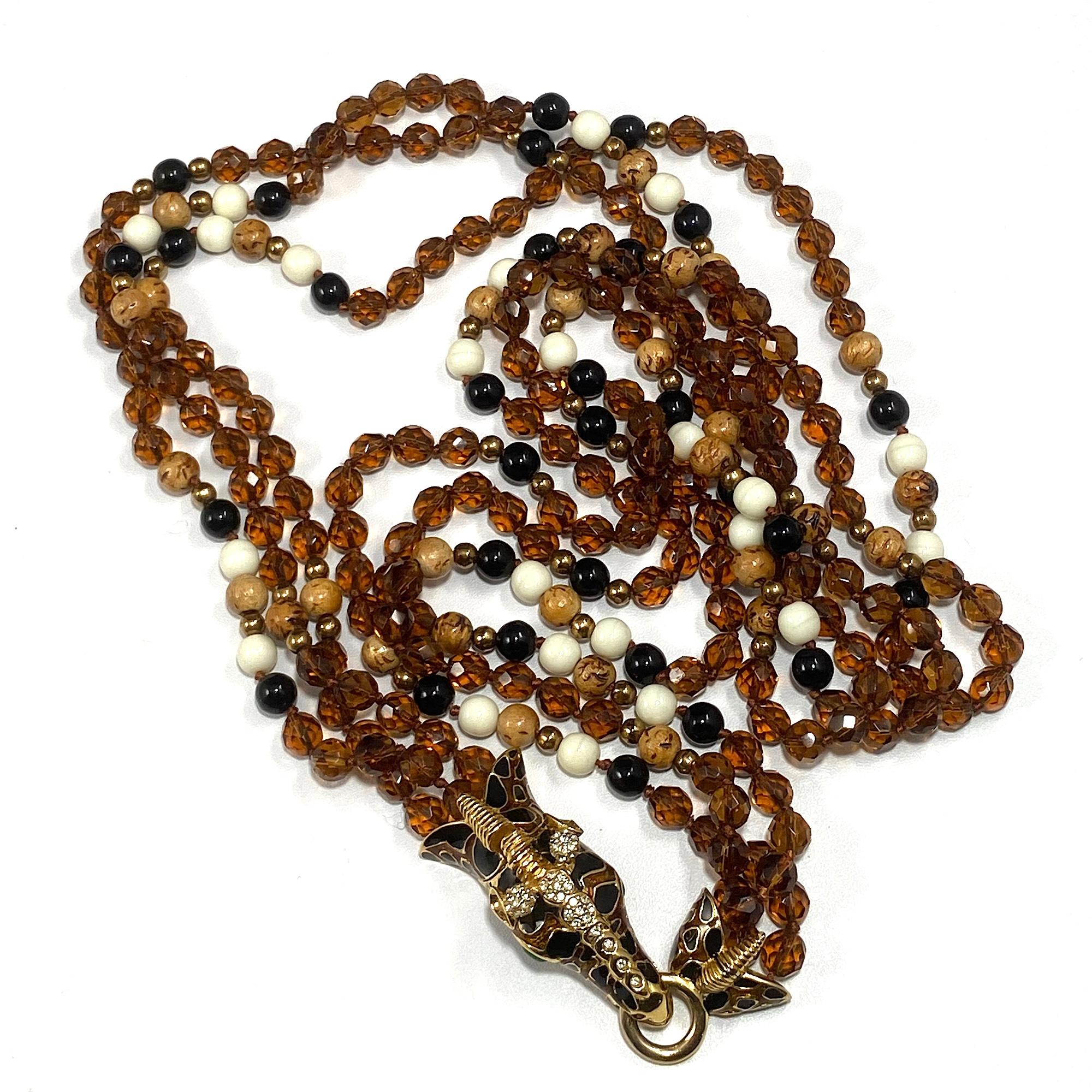 Collana con testa di giraffa Ciner in vendita 1