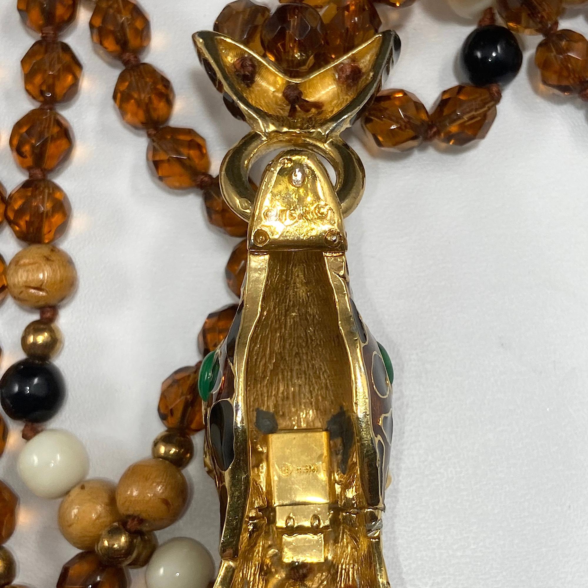 Collana con testa di giraffa Ciner in vendita 3