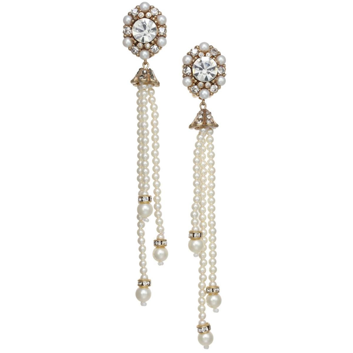 Two of our favorite things! Pearls and Tassels, A CINER favorite, the Pearl Tassel earrings offer the perfect amount of chic sophistication.

PLEASE NOTE: The pieces available are not vintage and are not reproductions.
CINER uses original models to