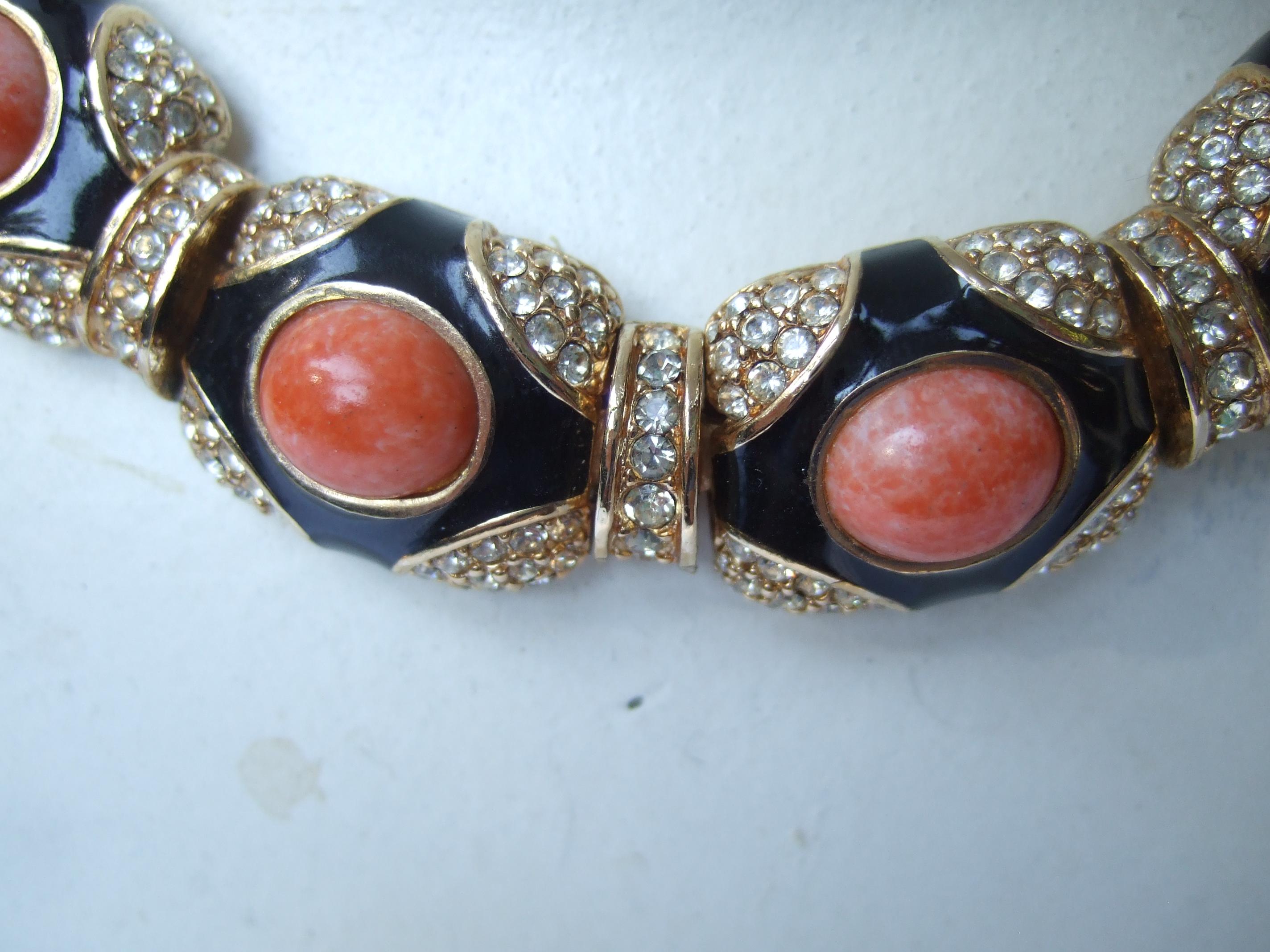 Ciner Harz Kunstkoralle Kristall Emaille Choker & Clip auf Ohrringe ca. 1980er Jahre im Angebot 4