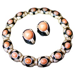 Ciner Resin Faux Coral Crystal Enamel Choker & Clip on Earrings c 1980s