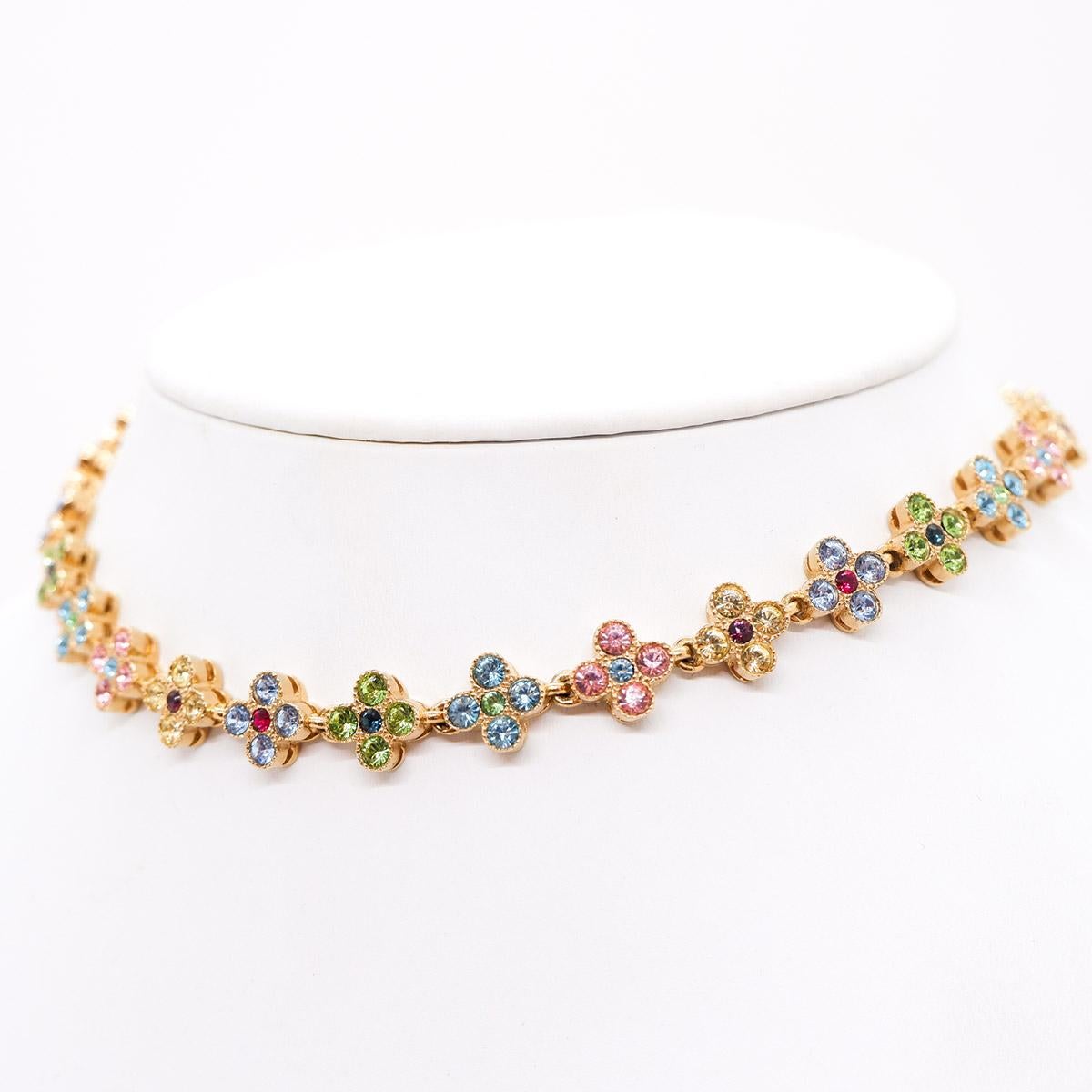 four petal necklace