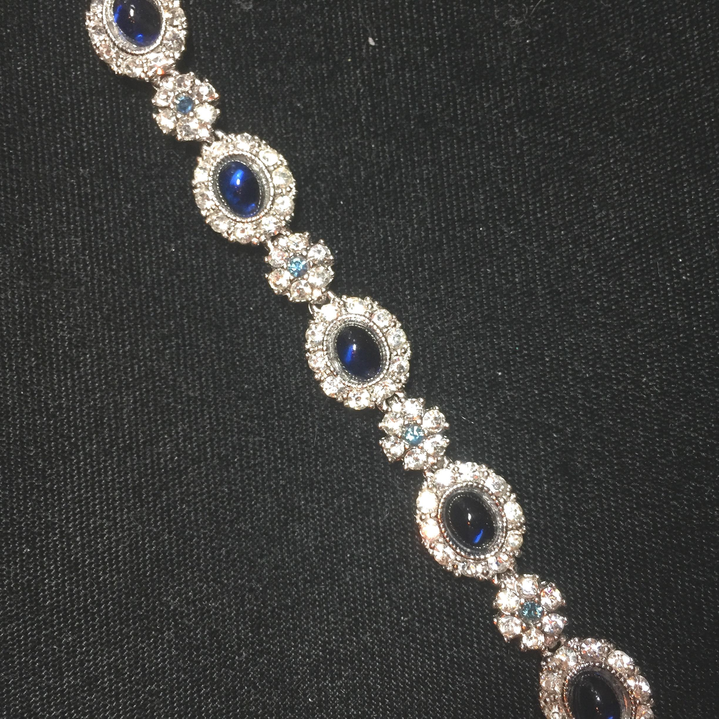 Ciner Sapphire Rhodium Link Bracelet, 1950s In Good Condition For Sale In Burbank, CA