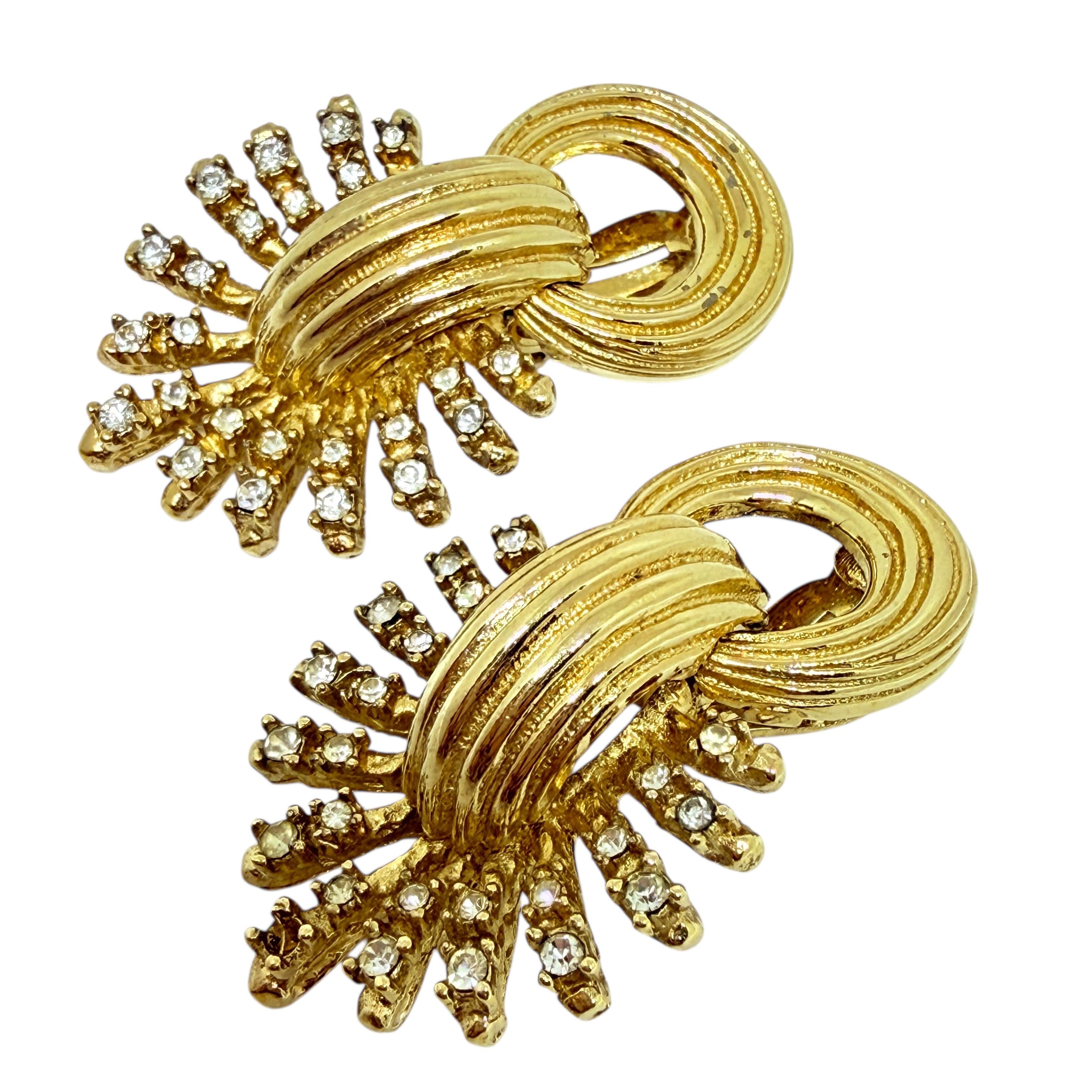 Women's or Men's CINER signed vintage gold tone rhinestone massive designer 80's clip on earrings For Sale