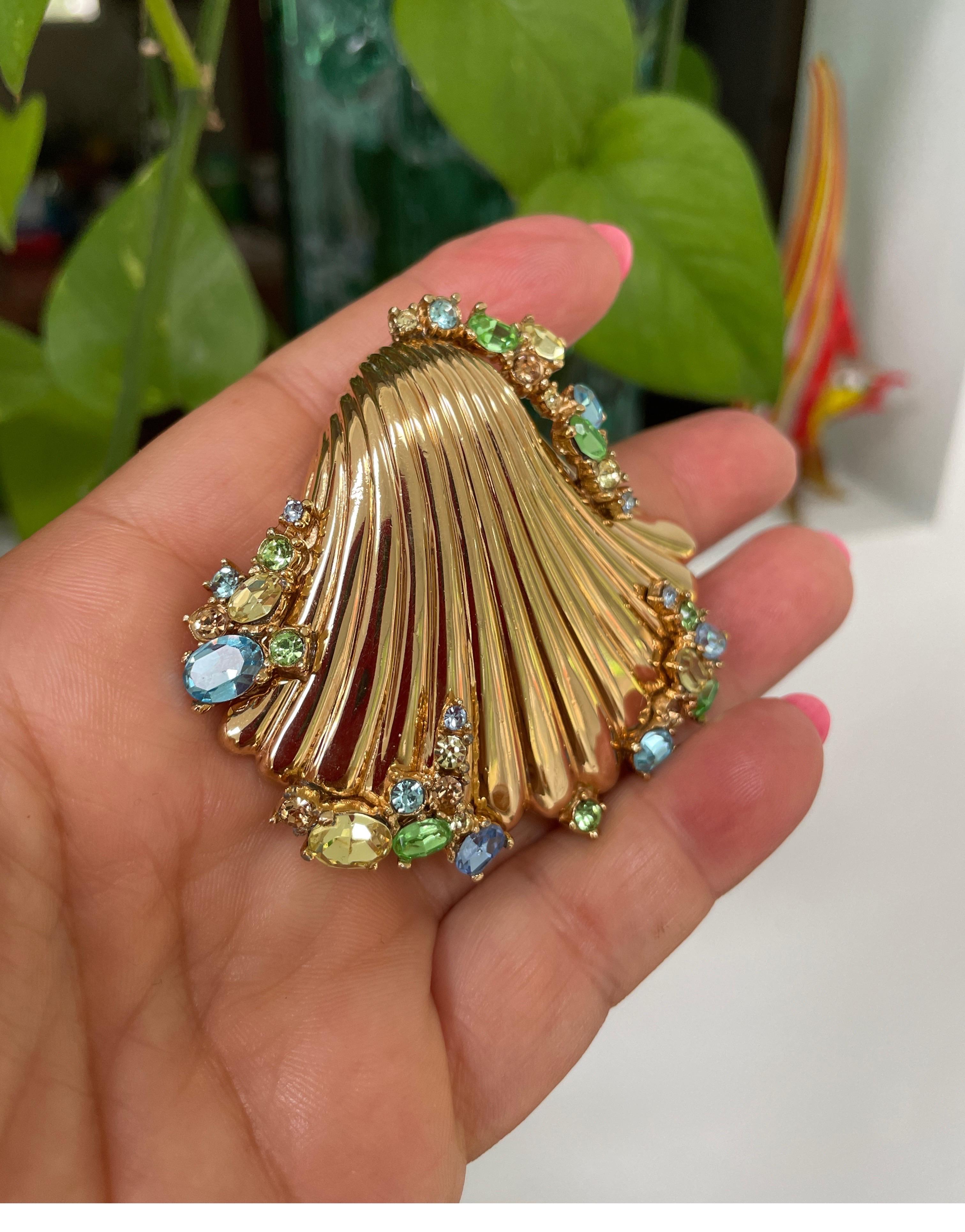  Ciner Swarovski Brooch Crystal Sea Shell Gold tone New Old Stock 1980s For Sale 4