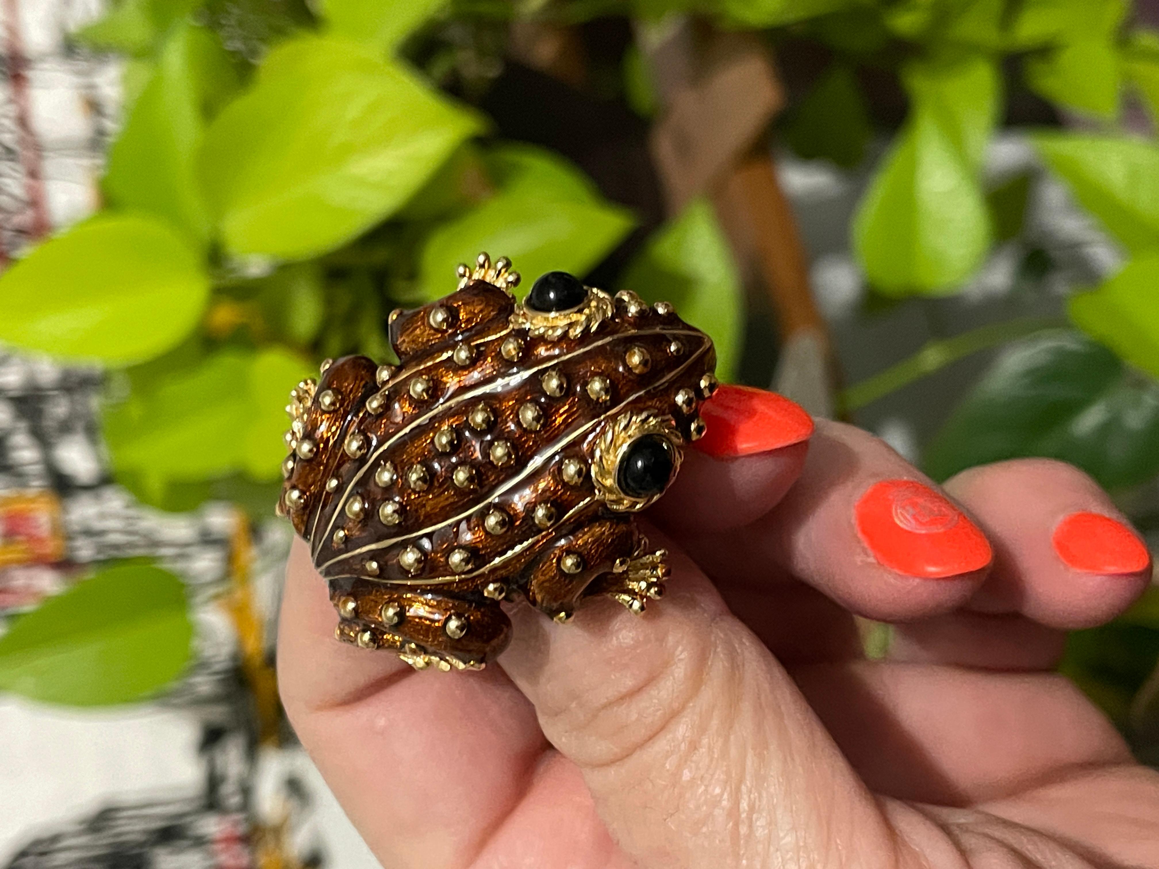 vintage frog pin