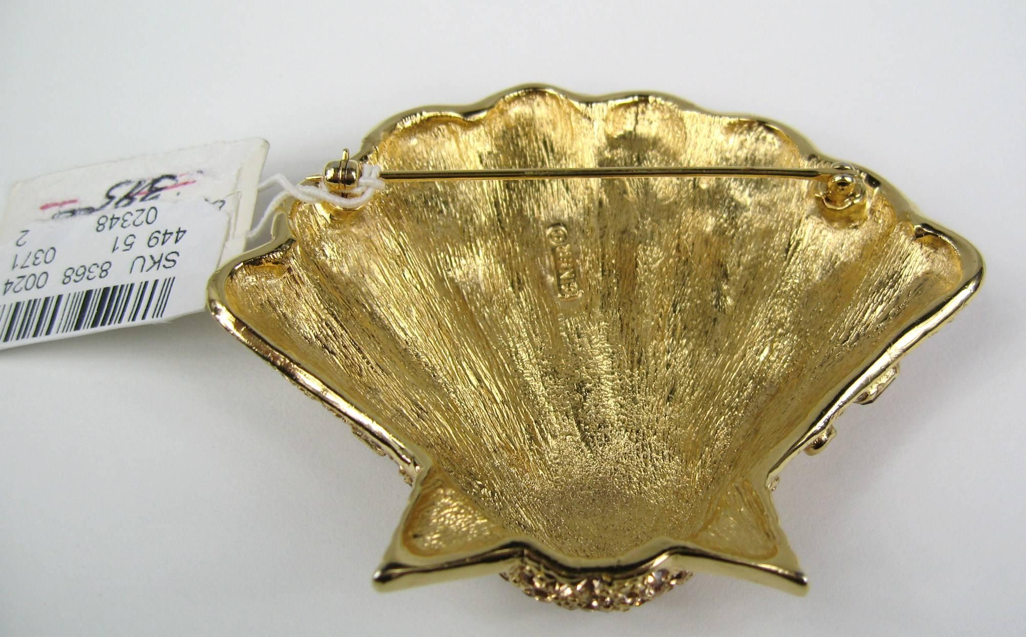 Mixed Cut Ciner Swarovski Crystal Sea Shell Brooch Pin Never Worn -1980s For Sale