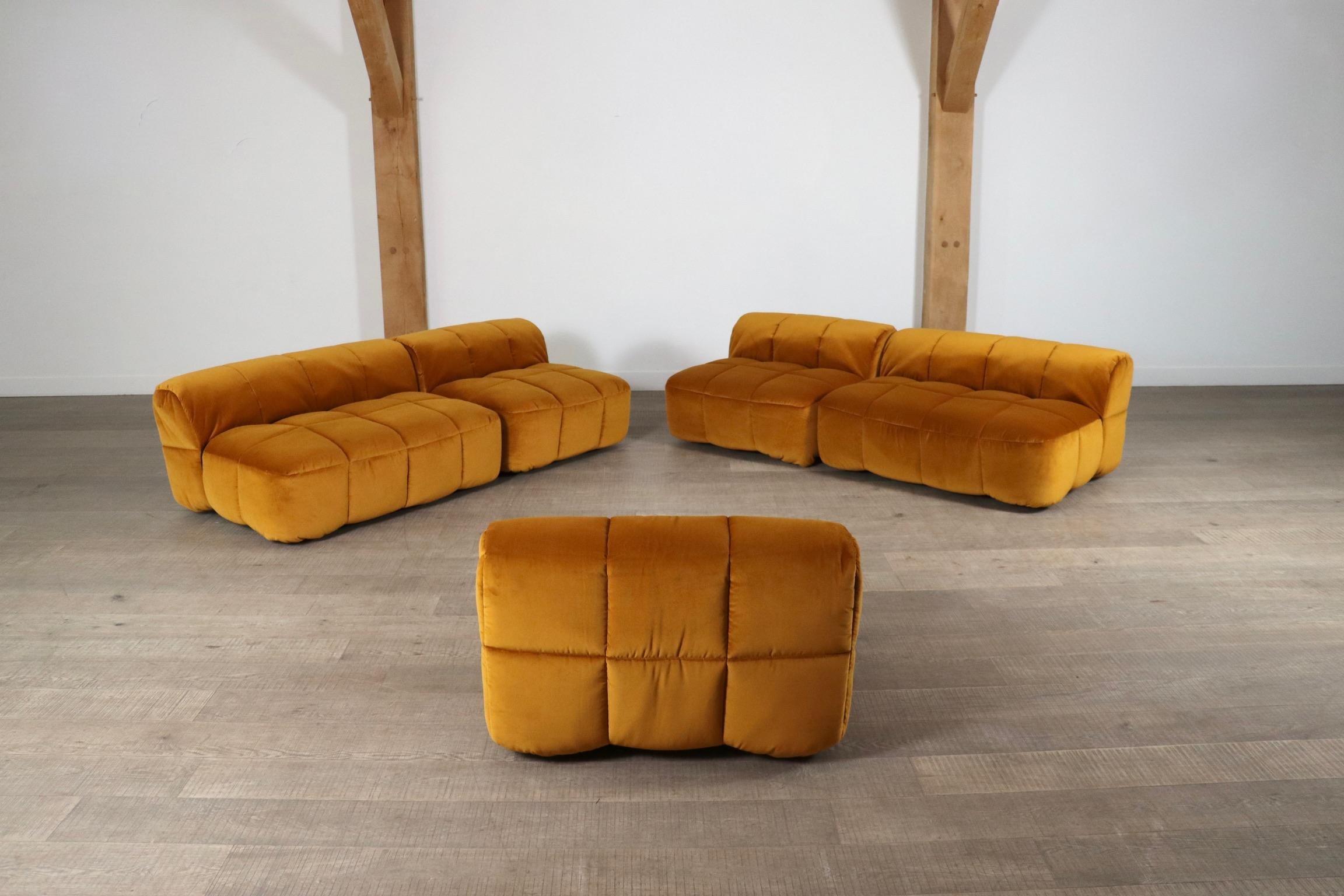 Cini Boeri for Arflex Modular Strips Sofa in Ocre velvet, Italy 1968 5