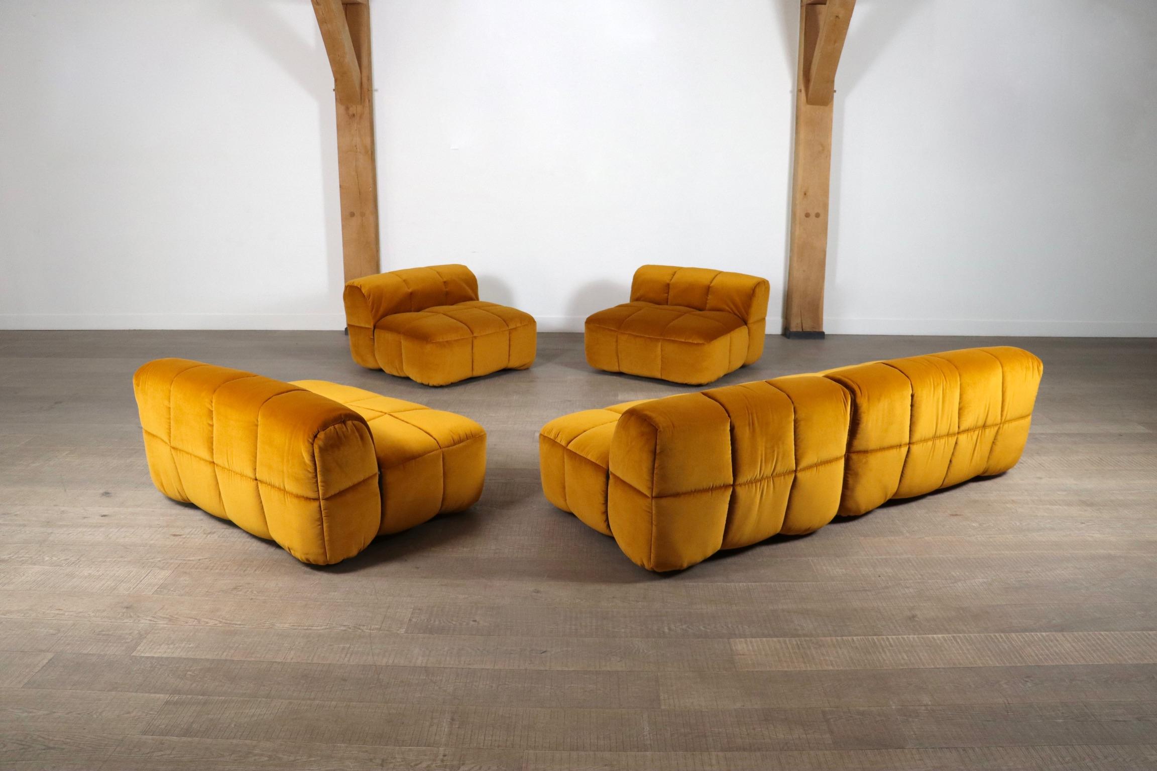 Cini Boeri for Arflex Modular Strips Sofa in Ocre velvet, Italy 1968 In Good Condition In ABCOUDE, UT