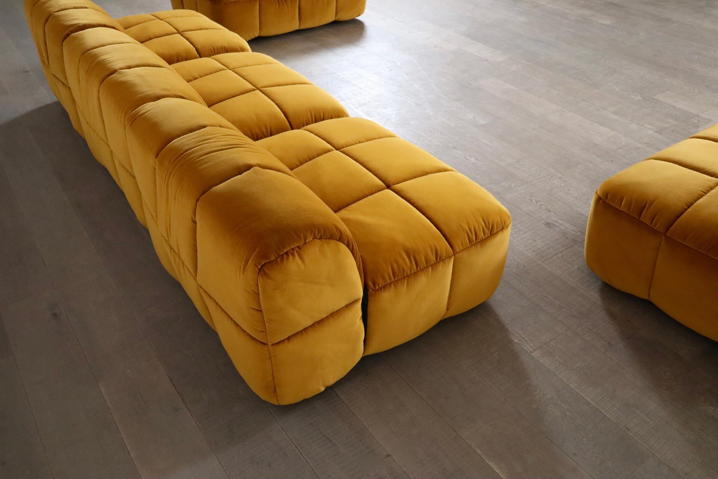 Cini Boeri for Arflex Modular Strips Sofa in Ocre velvet, Italy 1968 2