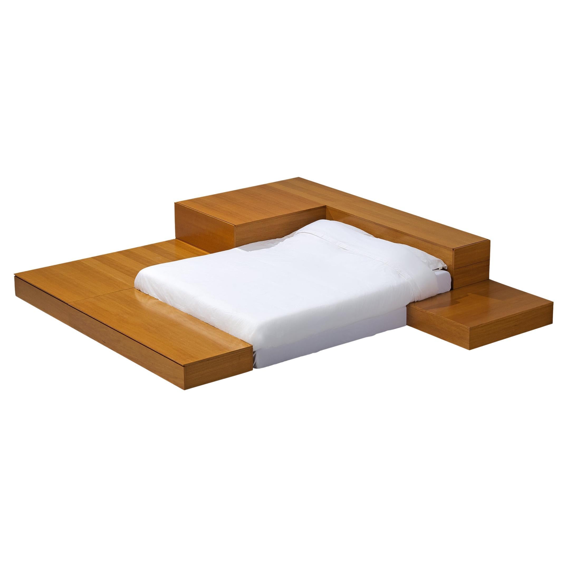 Cini Boeri für Arflex: Queen-Bett „Tuttoletto“ aus Eiche im Angebot