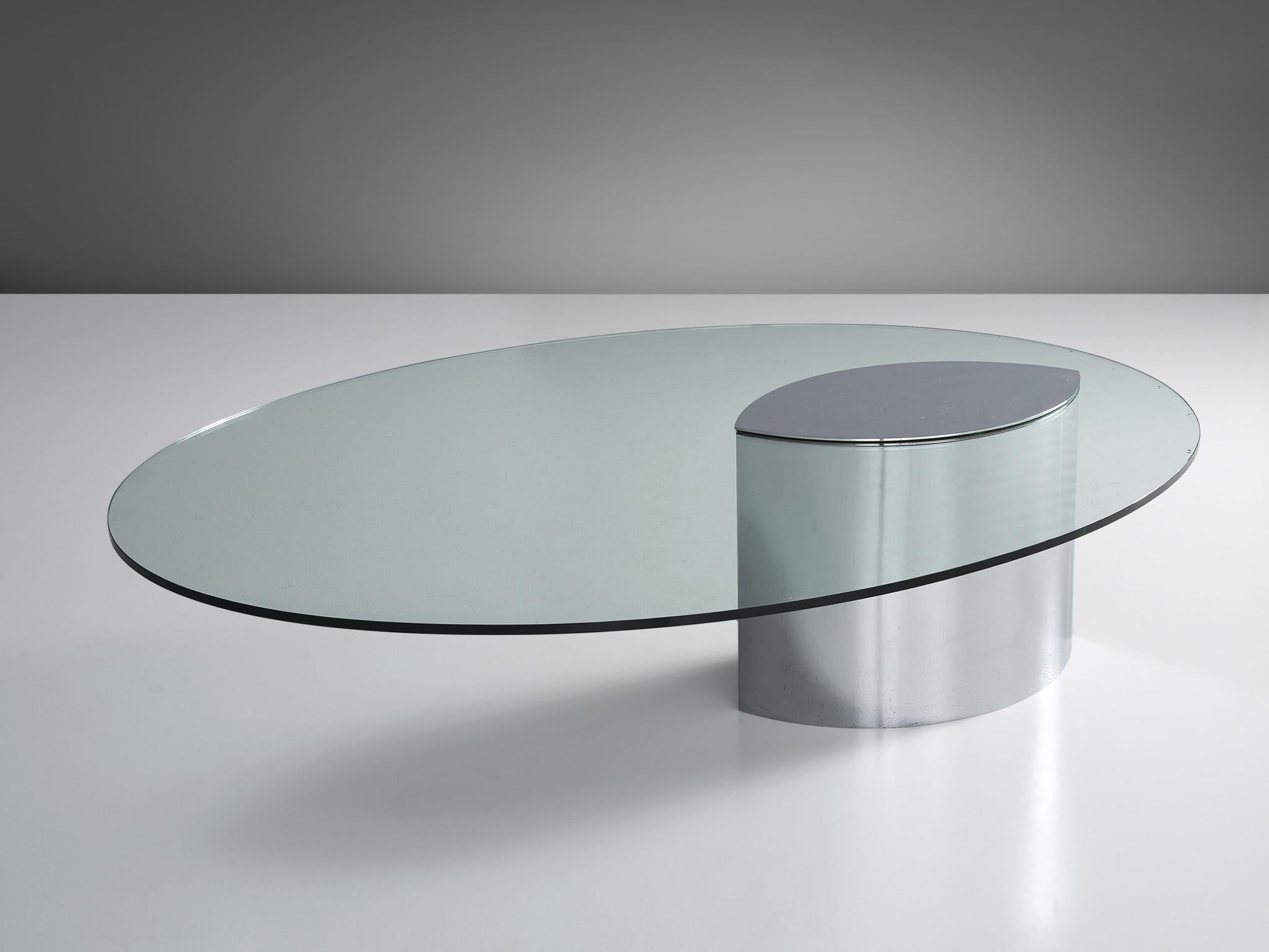 Cini Boeri for Gavina, coffee table model 'Lunario', polished stainless steel, glass, Italy, 1971.

This early example of the Lunario coffee table is designed by Cini Boeri and made by the original manufacturer Gavina. The top is executed in clear