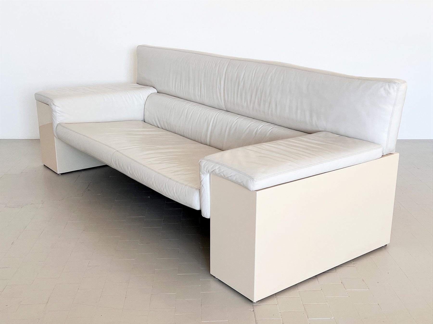 Cini Boeri for Knoll Three Seater Sofa 'Brigadier' in White Leather, 1970s 10