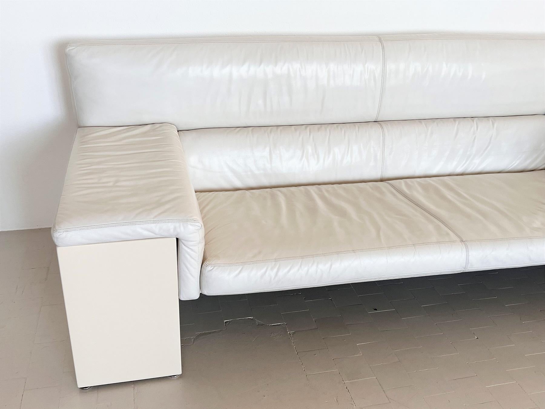 Cini Boeri for Knoll Three Seater Sofa 'Brigadier' in White Leather, 1970s In Good Condition In Morazzone, Varese