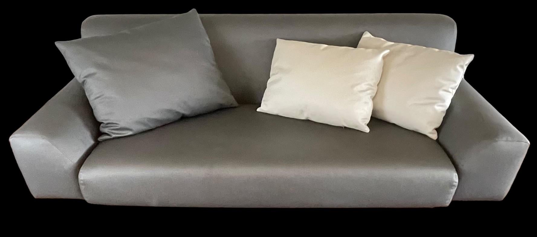 Cini Boeri Knoll Sofa In Good Condition For Sale In Belle Mead, NJ