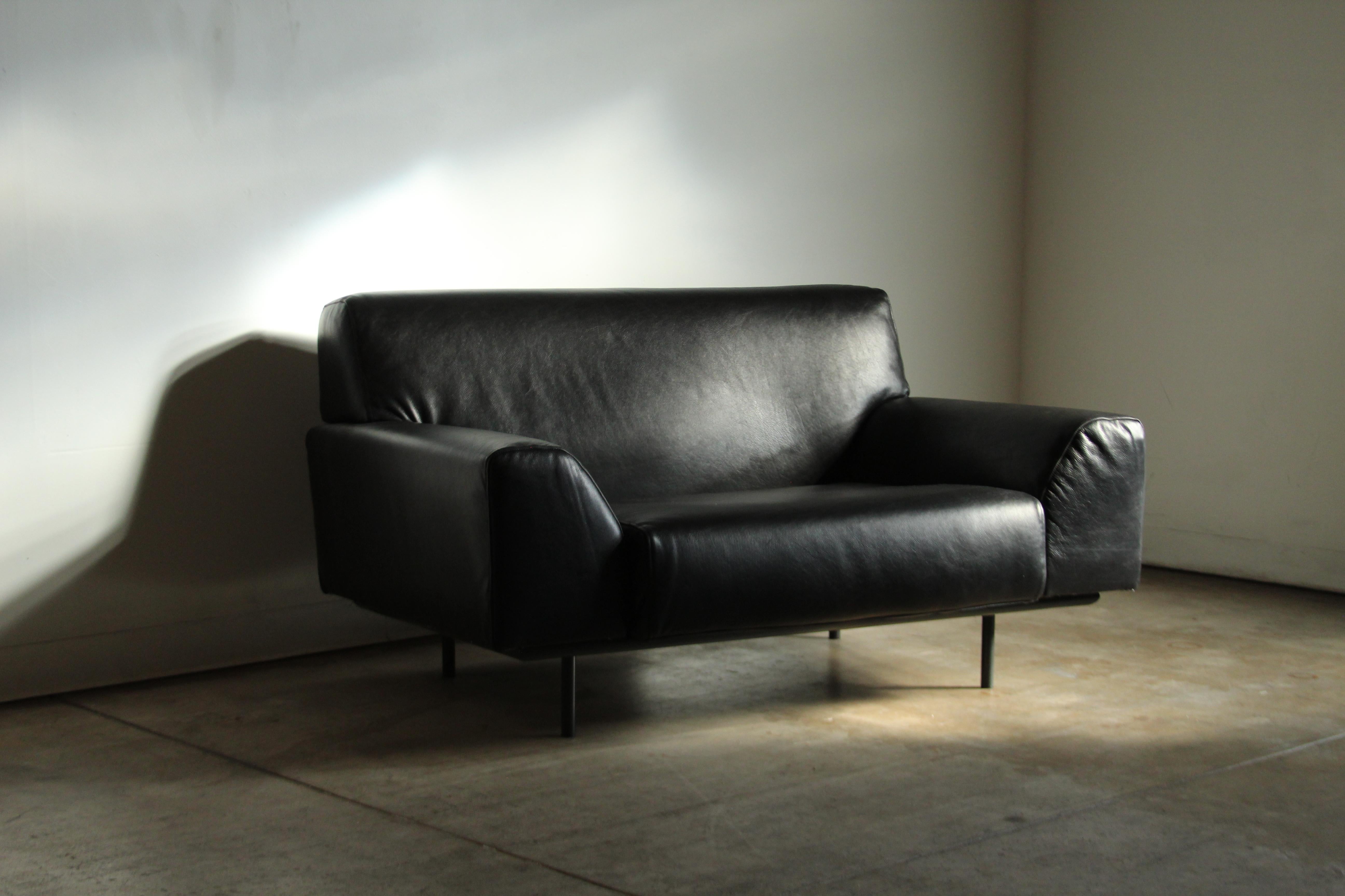 Sedia da salotto in pelle nera oversize di Cini Boeri per Knoll, anni 2000 in vendita 4