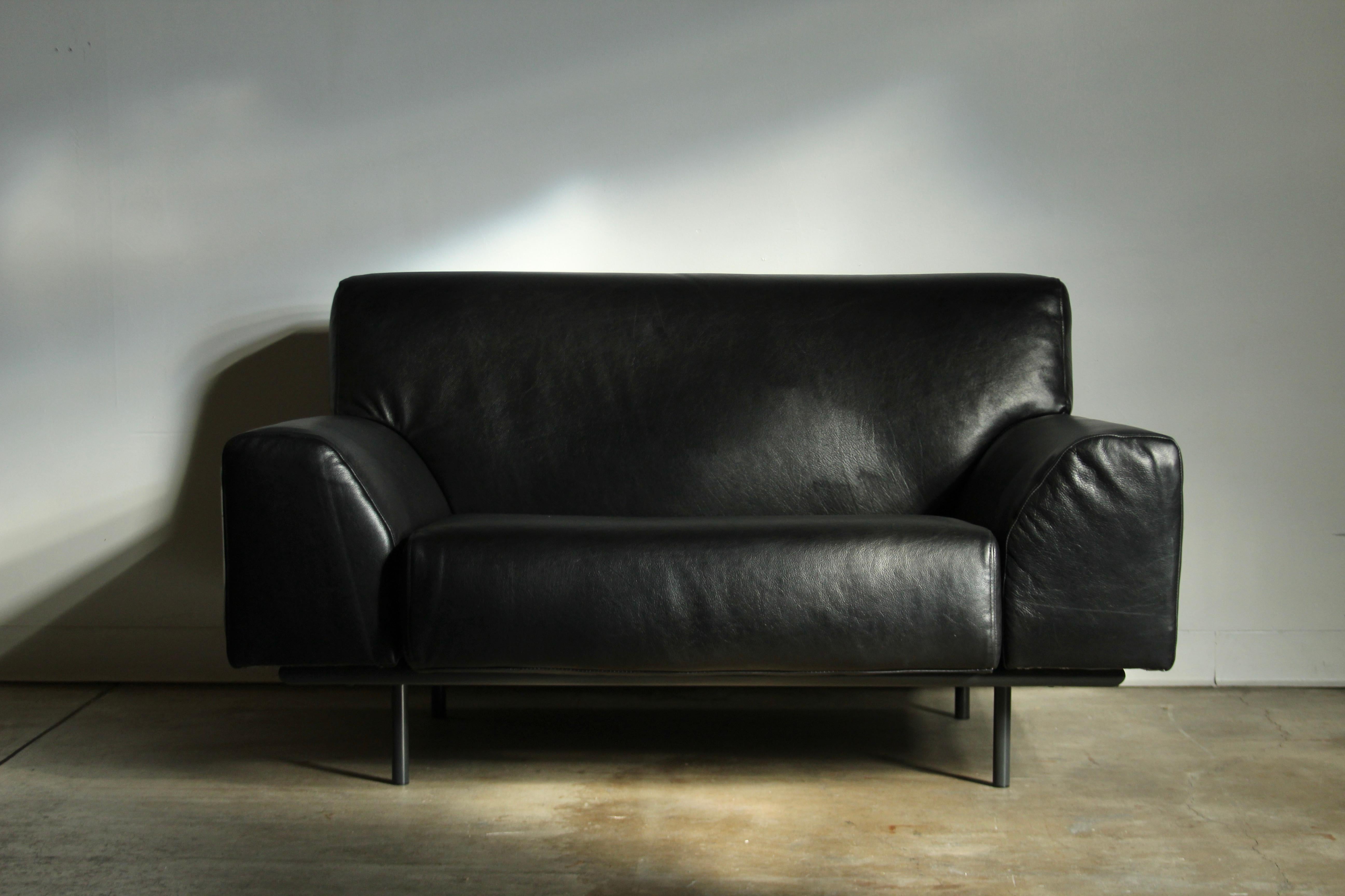 Americano Sedia da salotto in pelle nera oversize di Cini Boeri per Knoll, anni 2000 in vendita