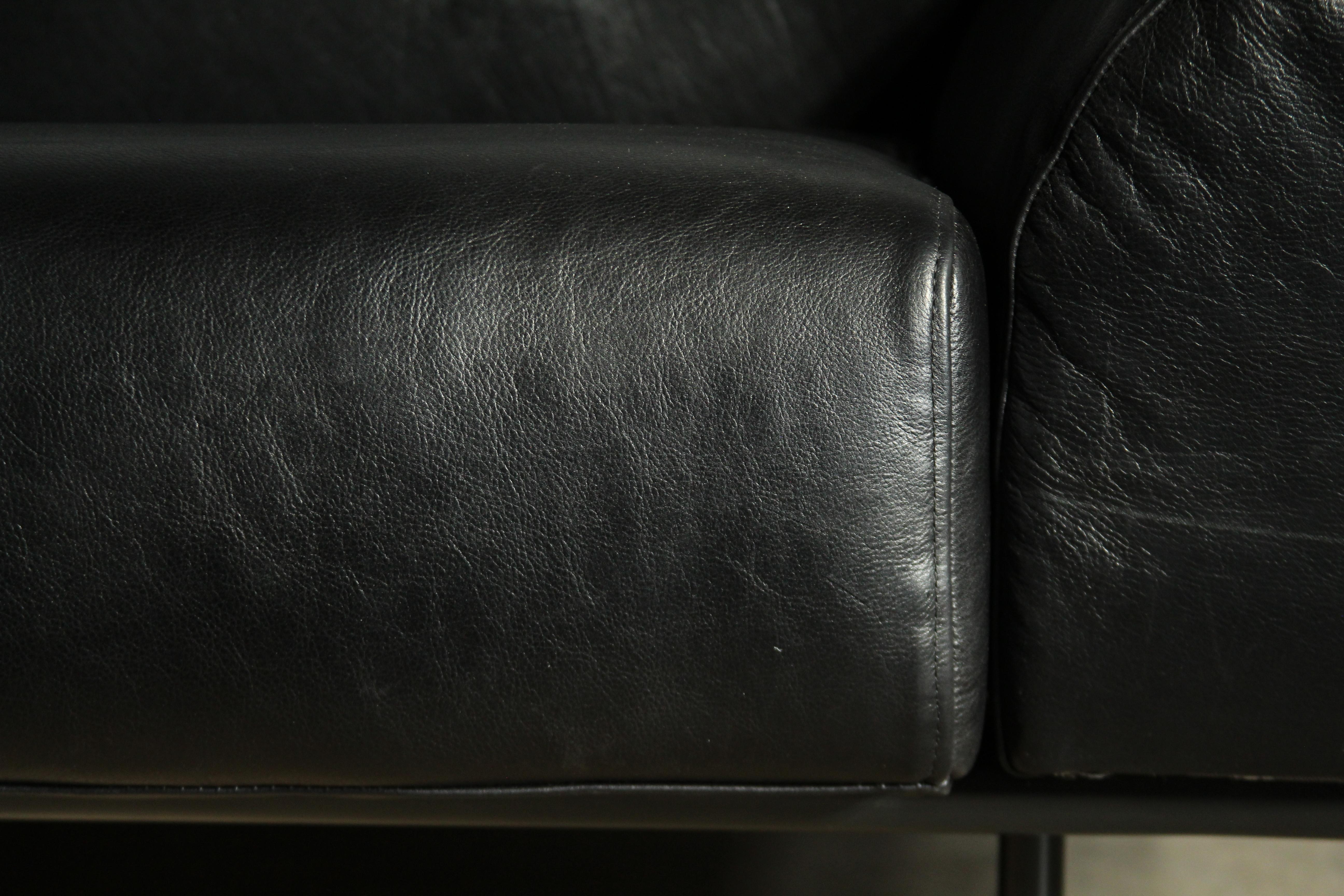 Sedia da salotto in pelle nera oversize di Cini Boeri per Knoll, anni 2000 in vendita 2