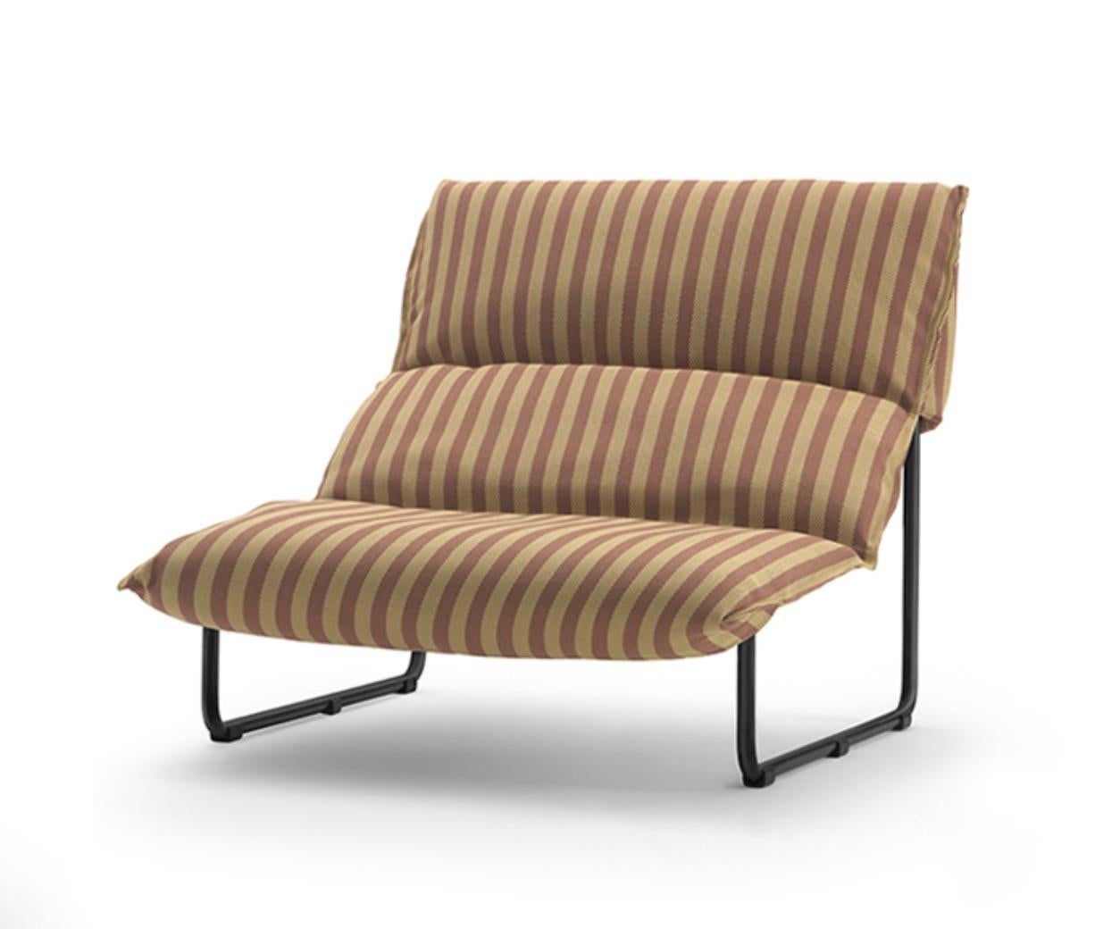 Cini Boeri 'Taboga' Pair of Lounge Chairs for Arflex 1976.

Designed in 1976. New, current production. Price noted is for a pair of Taboga chairs in fabric upholstery T5.

Taboga armchair was designed by Cini Boeri in 1976. It was naturally inspired