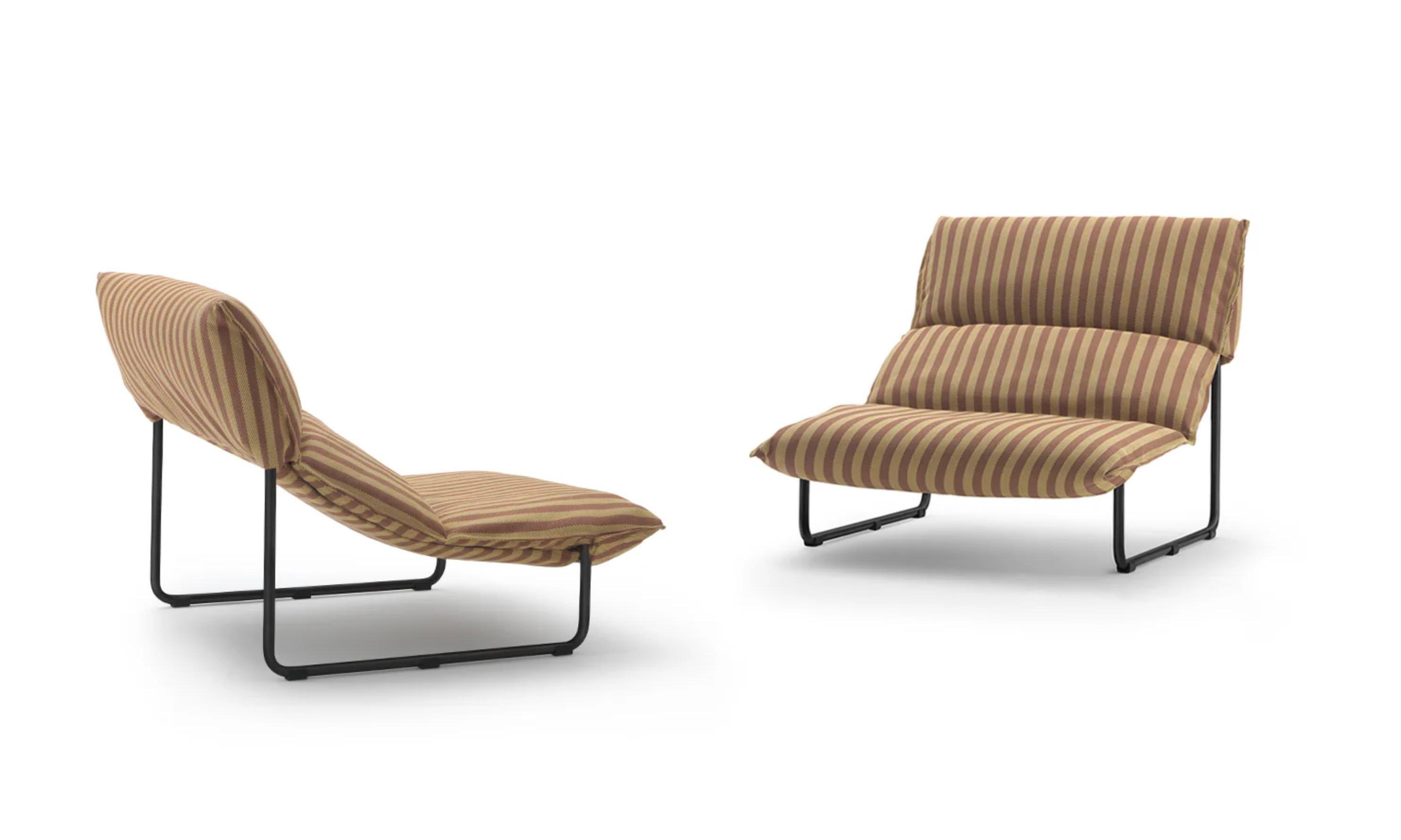 Fabric Cini Boeri Pair of 'Taboga' Lounge Chairs for Arflex 1976 For Sale