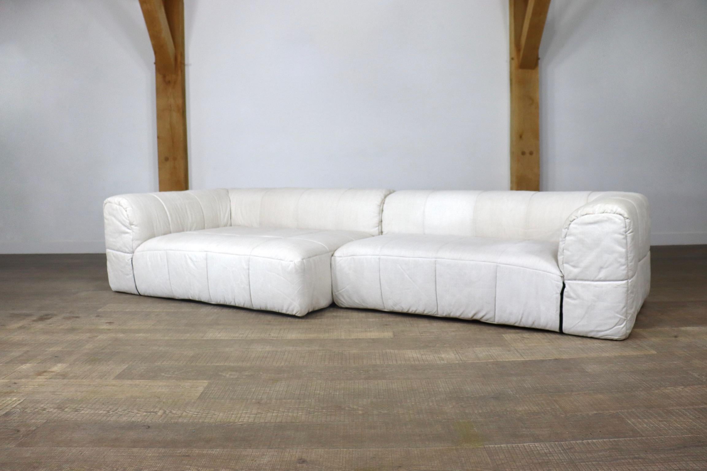 Cini Boeri Strips Sofa in White Linen for Arflex In Excellent Condition In ABCOUDE, UT