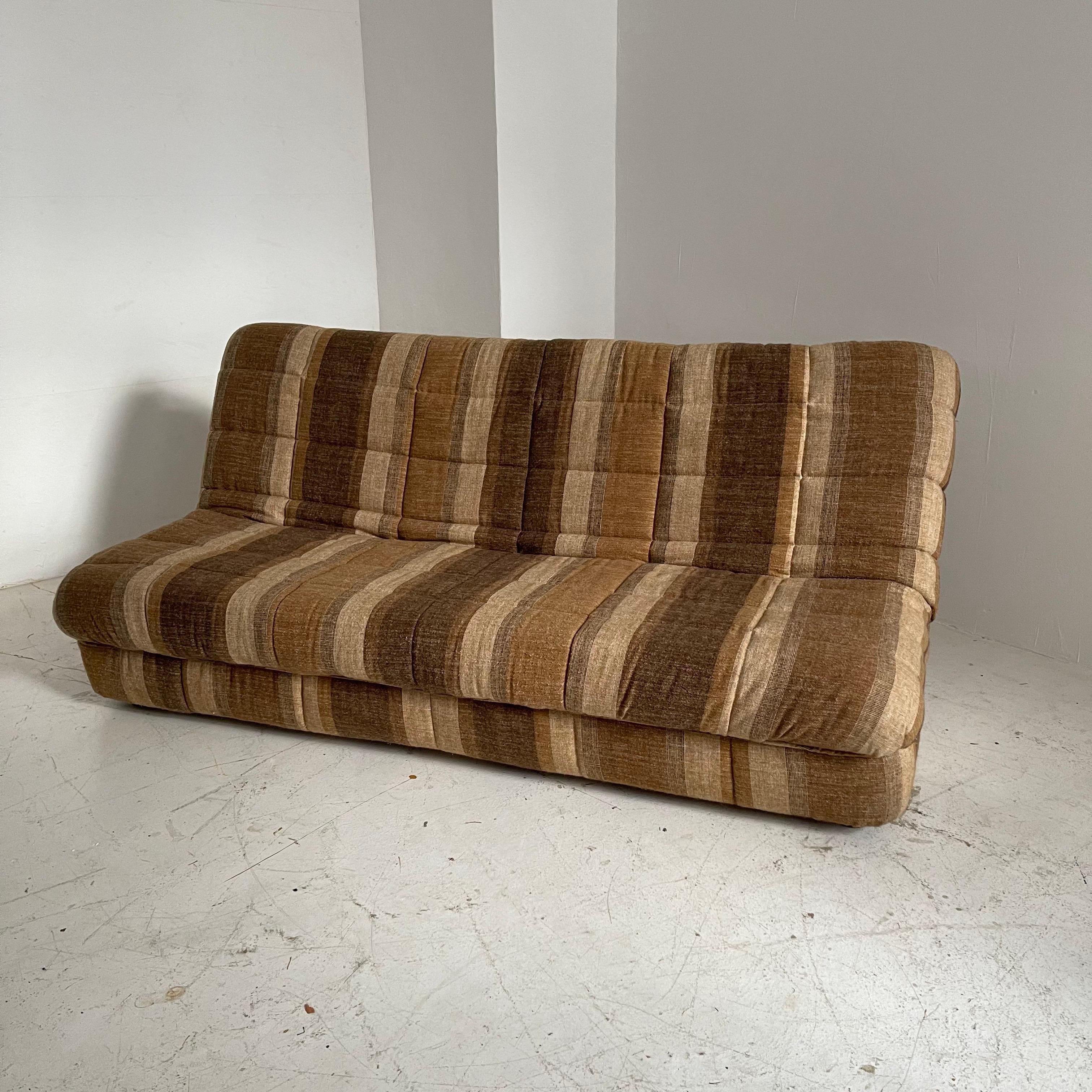 Cinna / Ligne Roset daybed sofa GAO design Jean Paul Laloy, France, 1975.