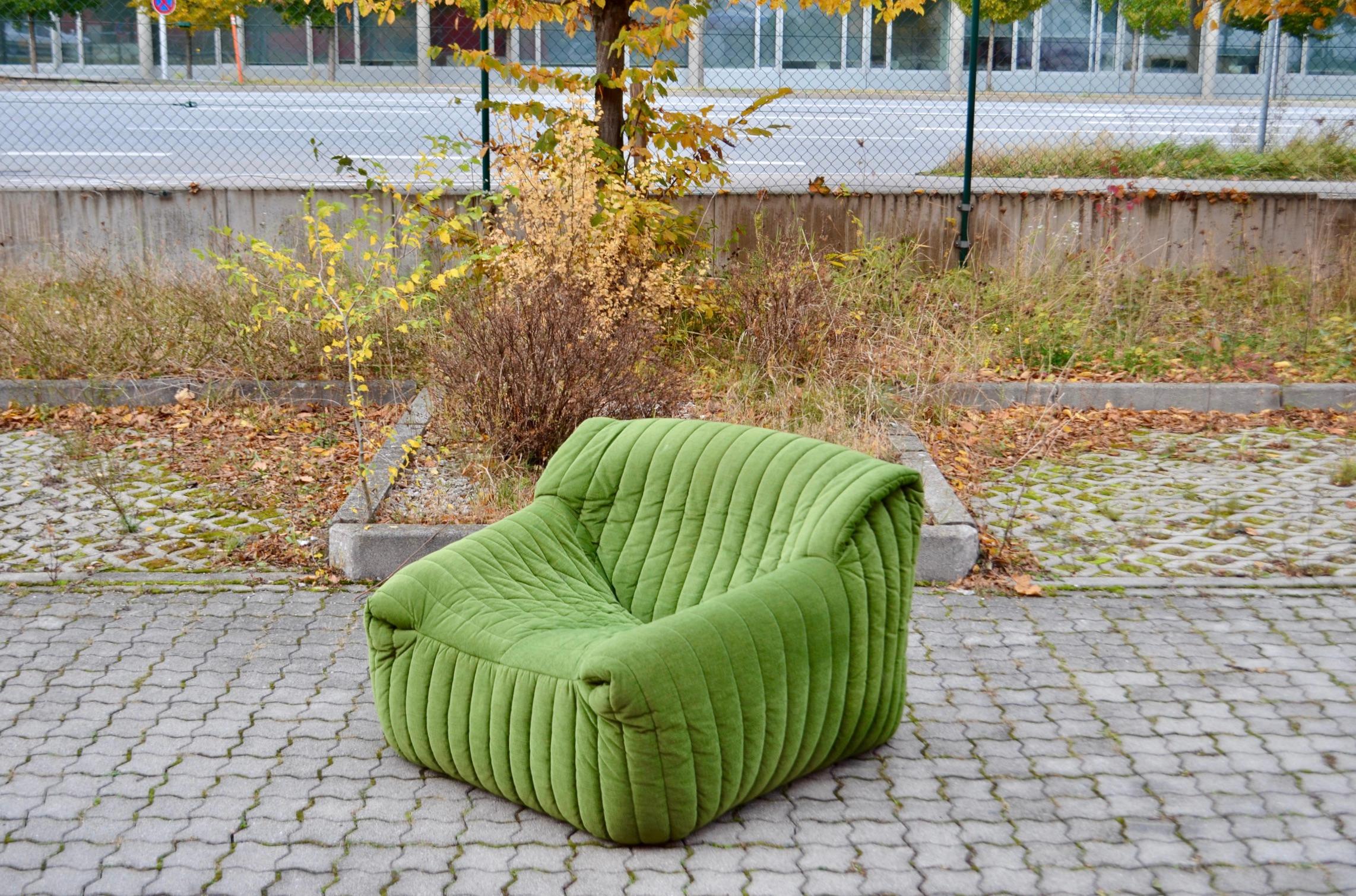 Silla de salón Cinna / Ligne Roset  Sandra de Annie Hieronimus Verde lima Francés en venta