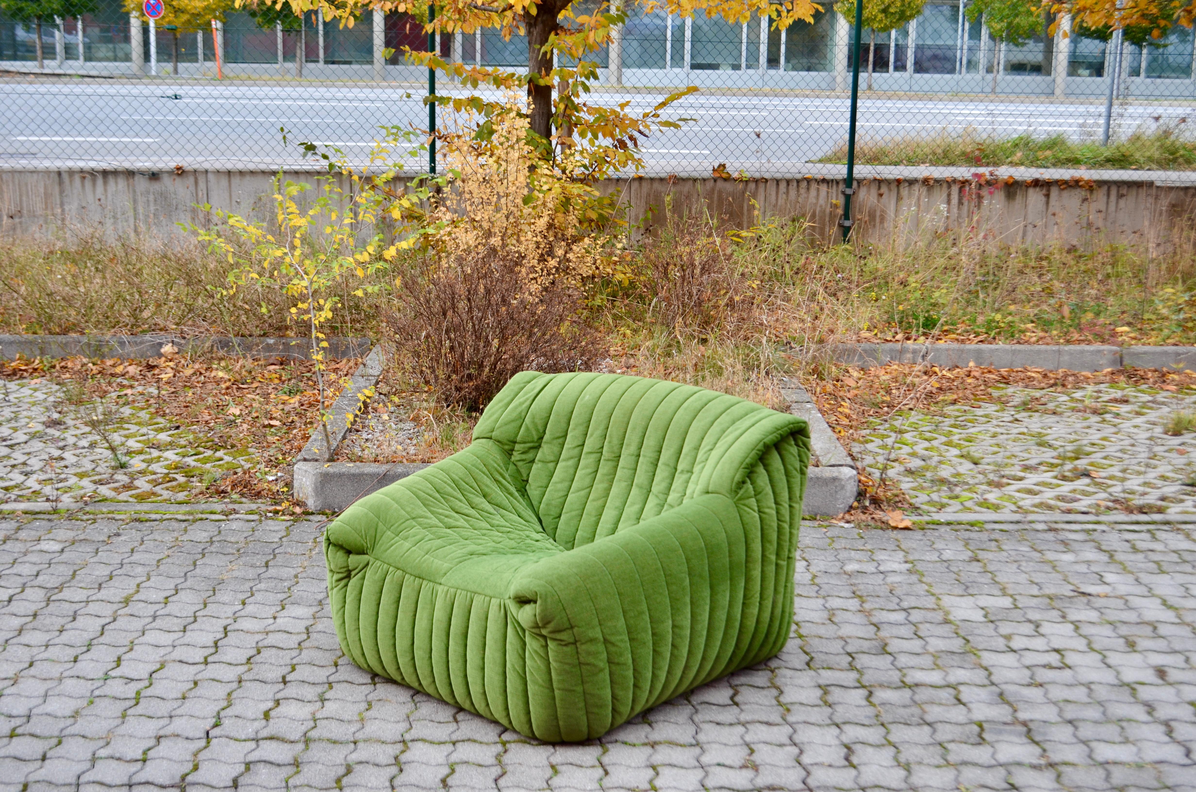 Fauteuil de salon Cinna / Ligne Roset  Sandra par Annie Hieronimus - Vert citron Bon état - En vente à Munich, Bavaria