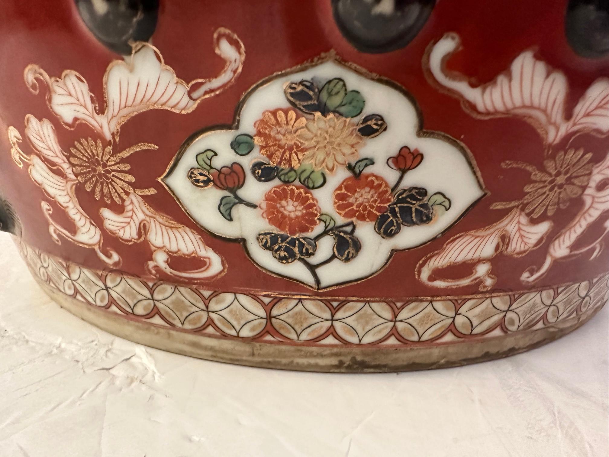 Cinnabar and Gilt Enamel Chinese Garden Seat End Table  For Sale 1