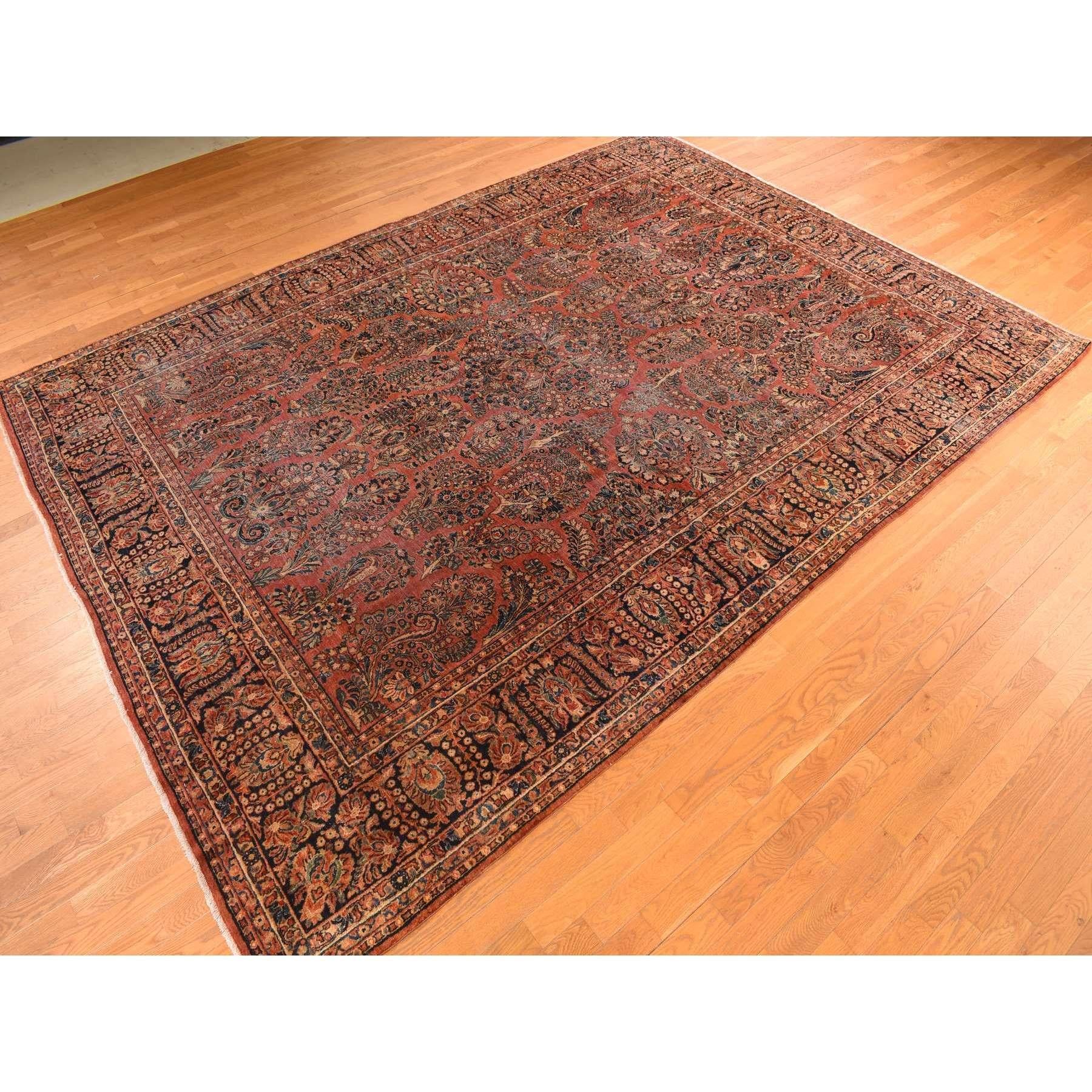 Antiker persischer Sarouk-Teppich aus reiner handgeknüpfter weicher Wolle in Cinnamon-Rot, antik (Persisch) im Angebot