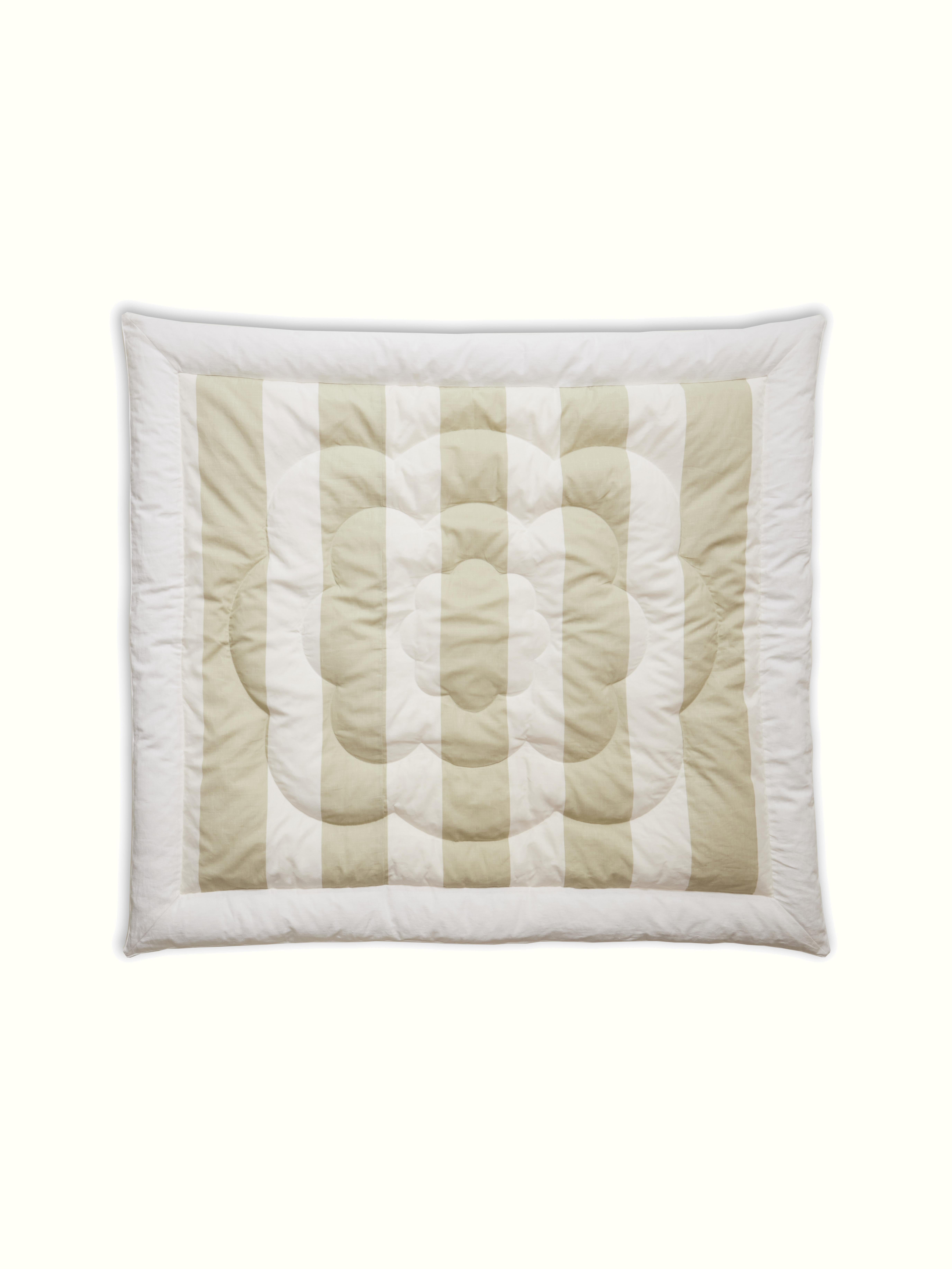 Lino CINNY Trapunta SuperKing in piuma d'oca fatta a mano Arthur Stripe Linen e imbottitura in piuma d'oca in vendita