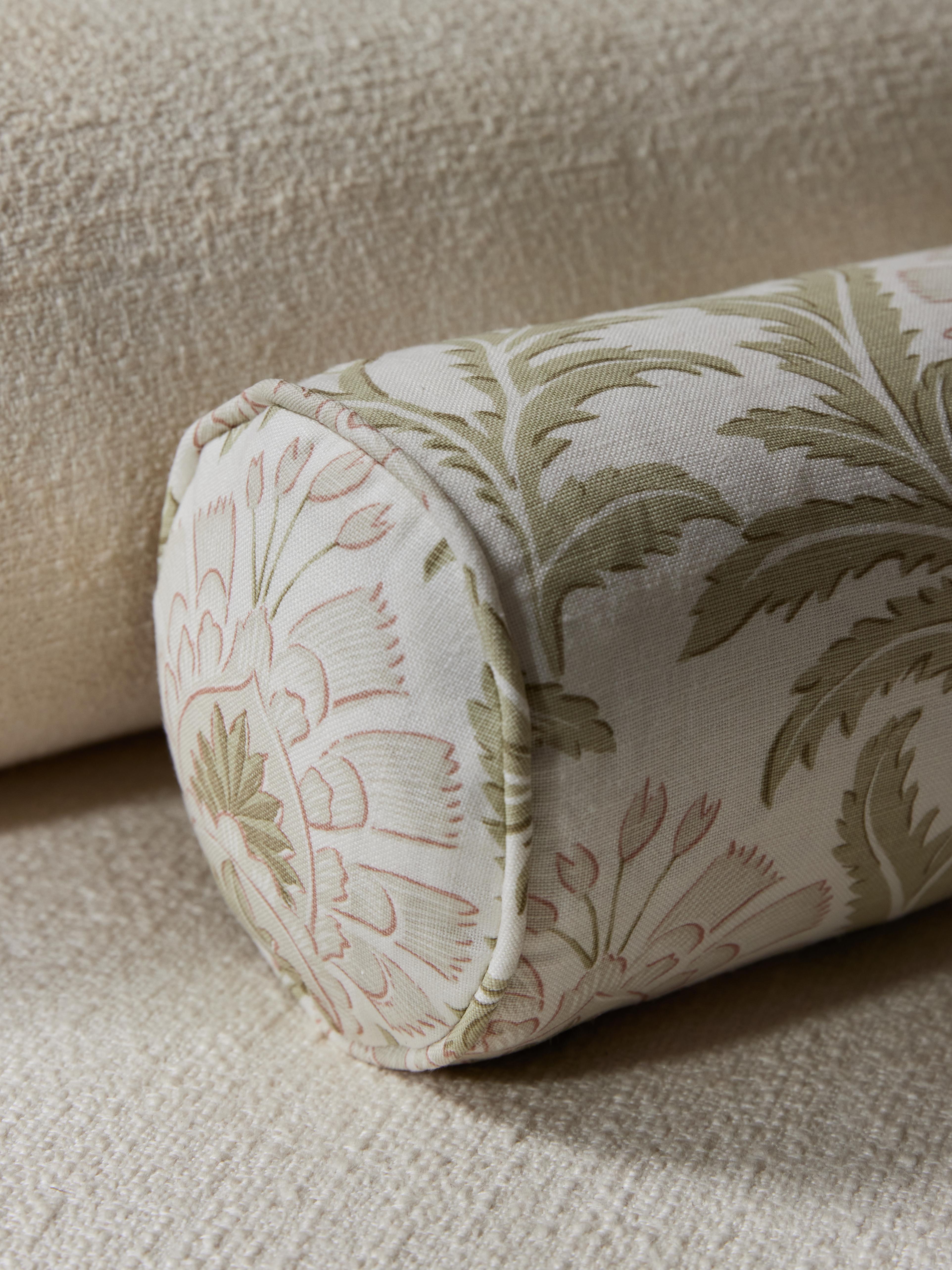 Cuscino CINNY Mini Bolsters con stampa botanica Raine Bertram In condizioni Nuovo in vendita a Cheltenham, GB