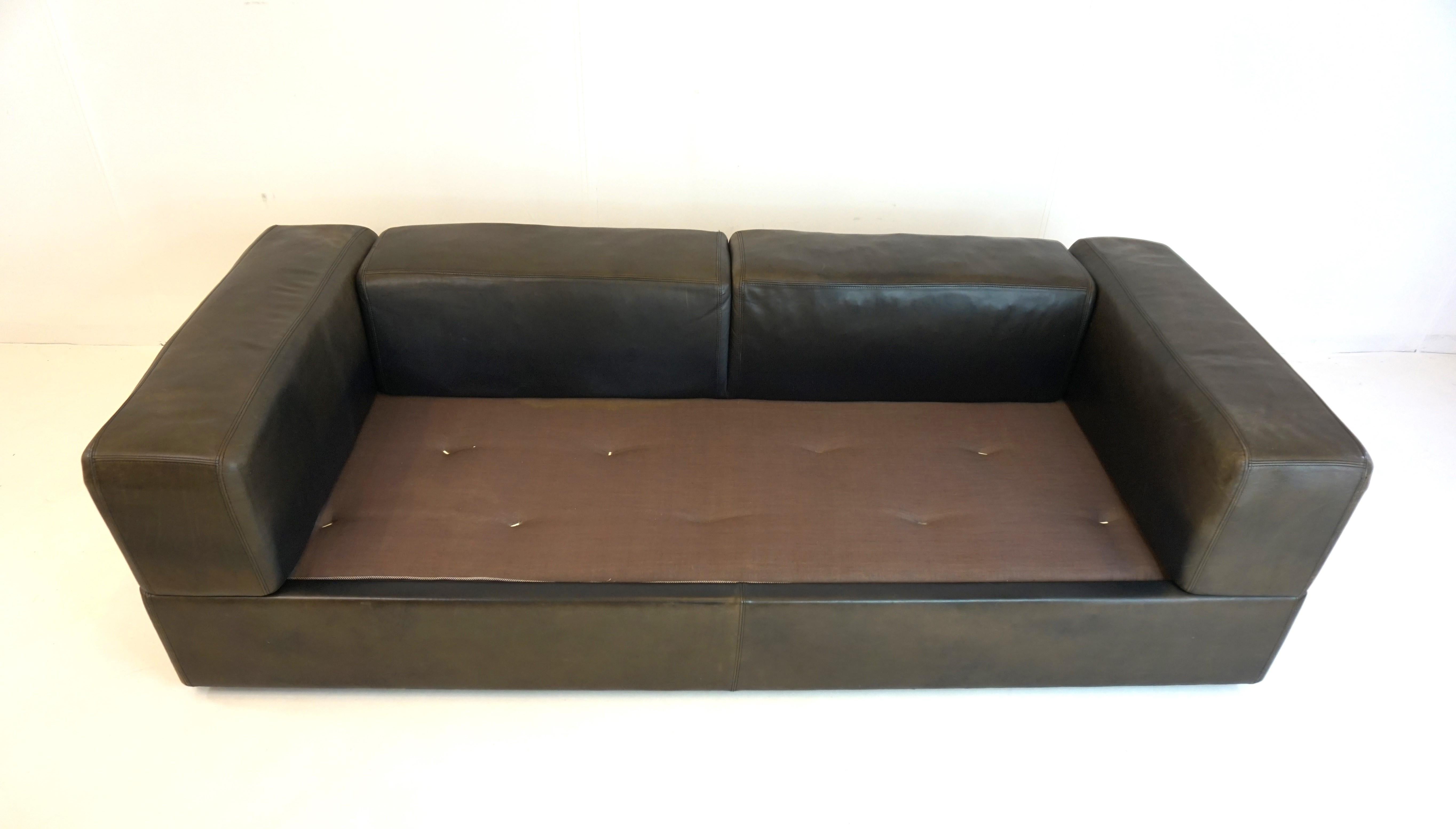 Cinova 711 Leather Sofa Daybed by Tito Agnoli 10