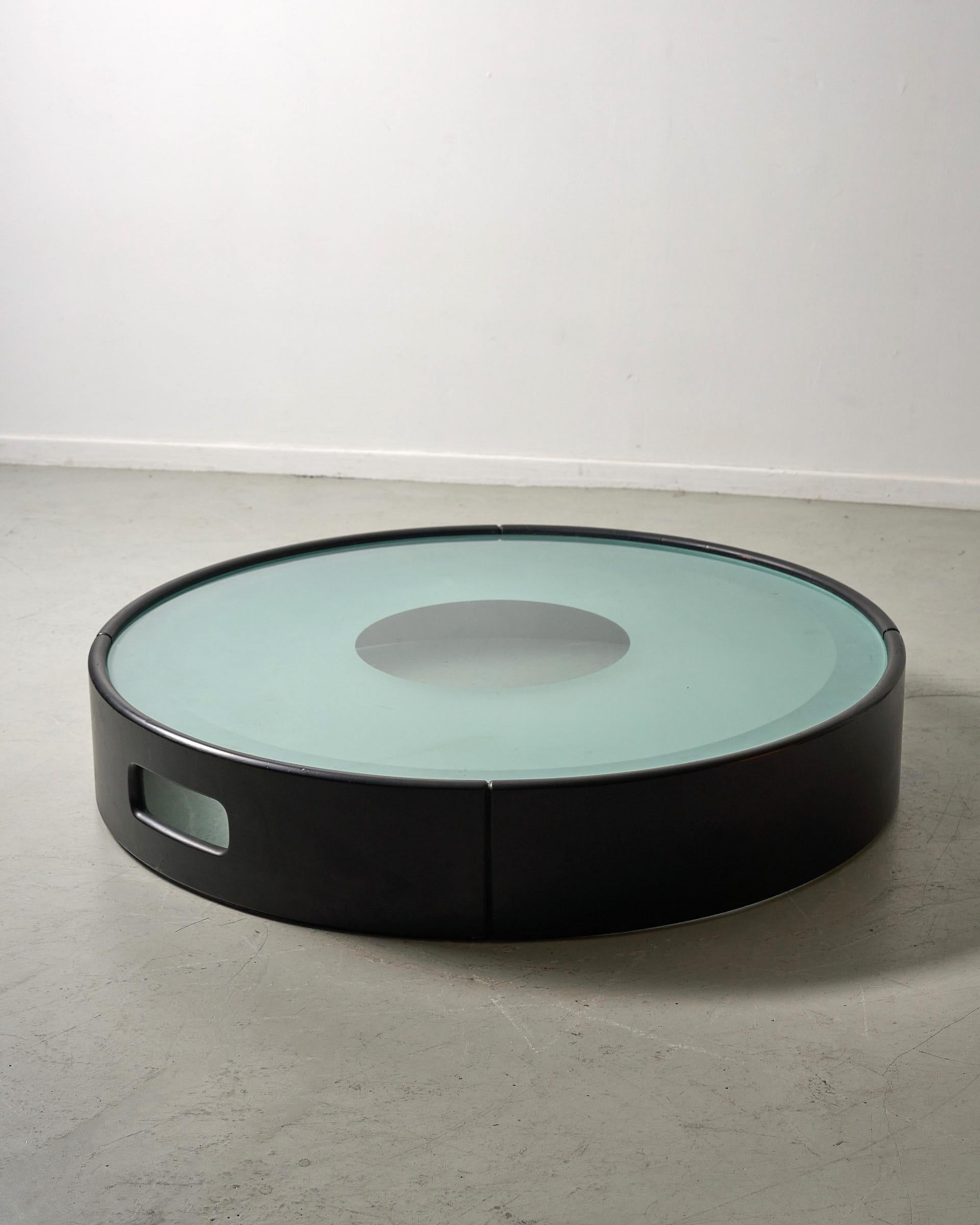Italian “Cinova” large low table by Tito Agnoli For Sale