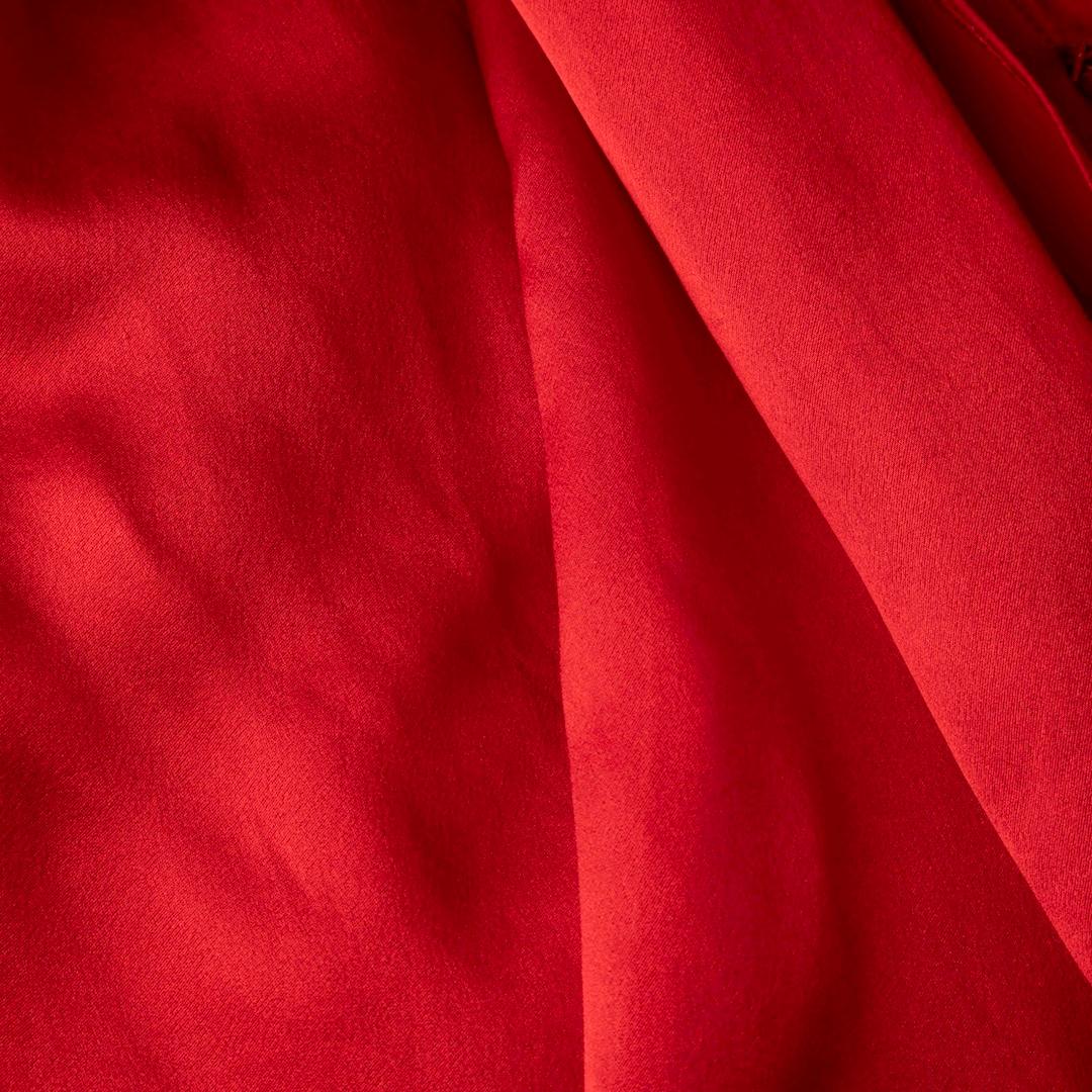 Cinq à Sept Rouge Mini robe en soie à détails noués Taille S Excellent état - En vente à London, GB
