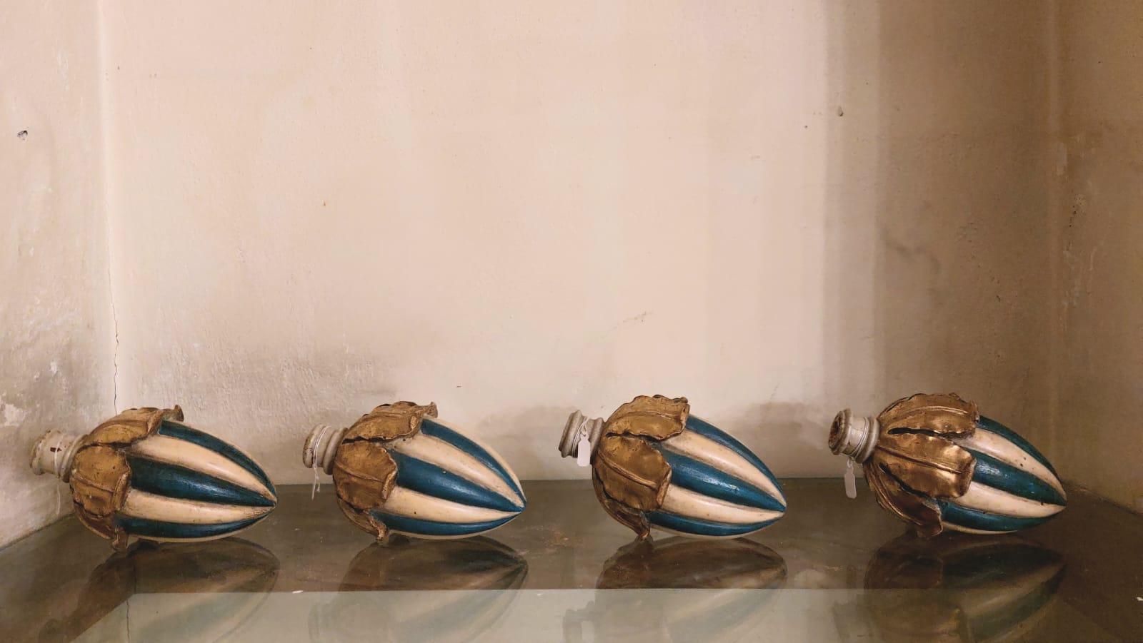 Five oval-shaped decorative elements in baroque style For Sale 1