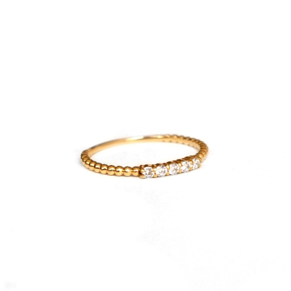 For Sale:  Cinque ring made in 14k yellow gold with 5 diamonds 2