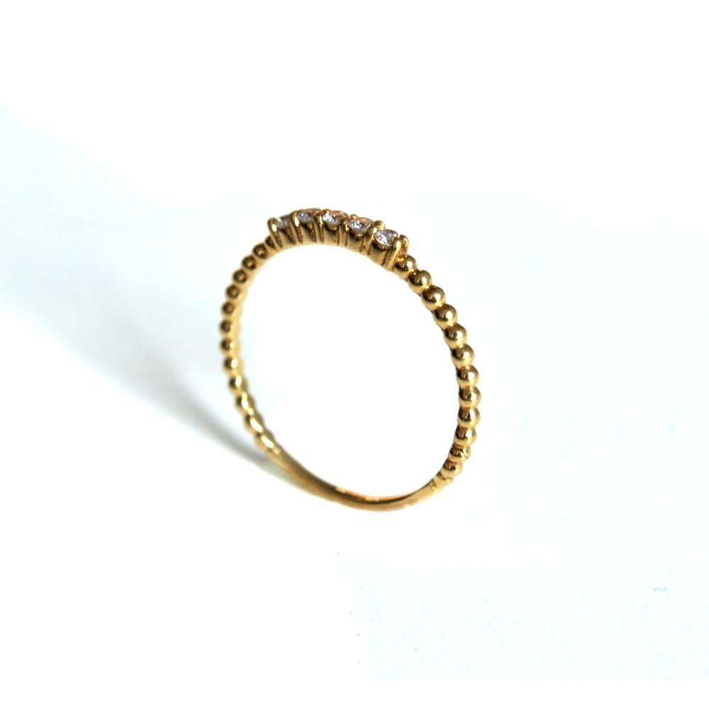 For Sale:  Cinque ring made in 14k yellow gold with 5 diamonds 3