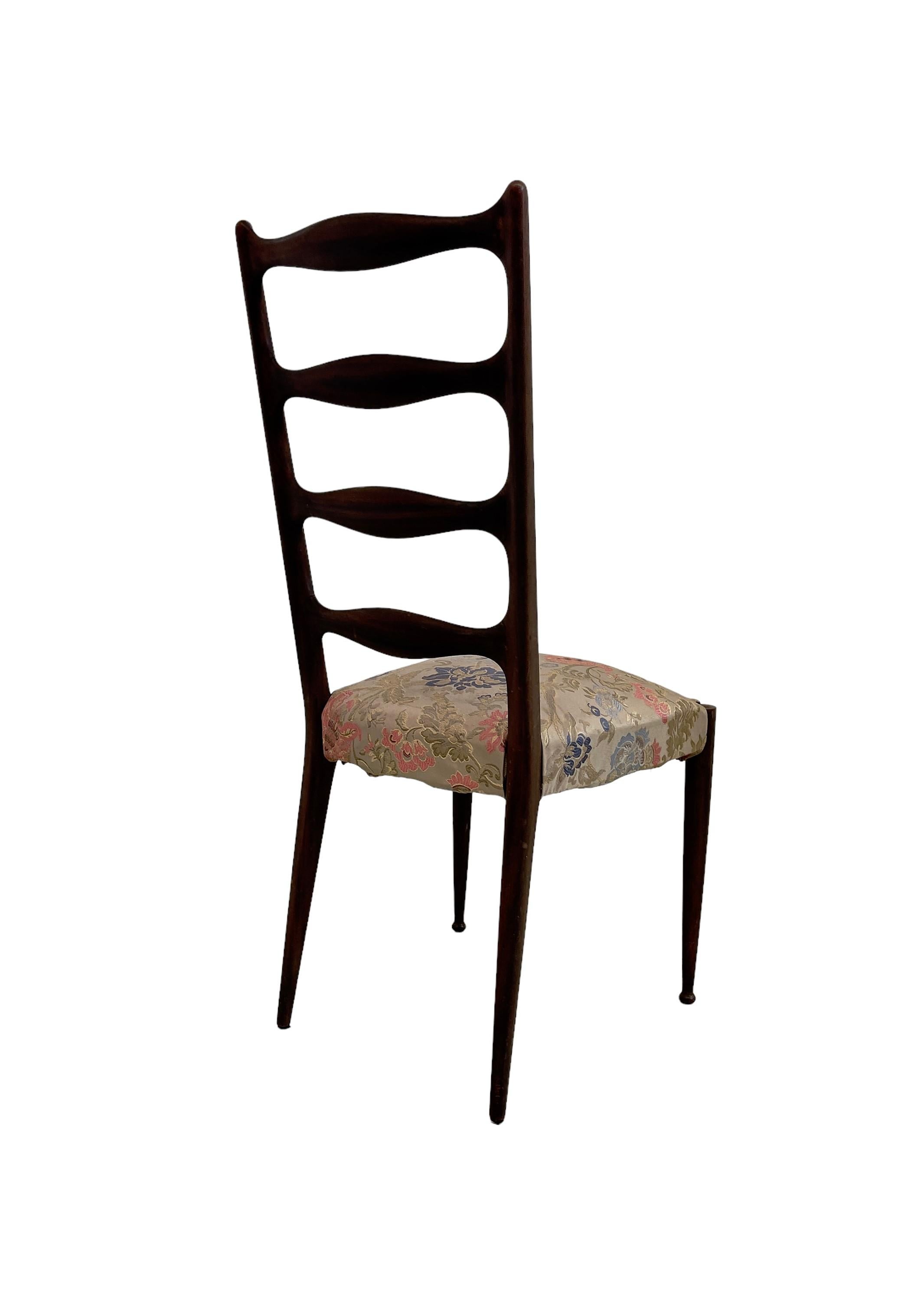 Italian Cinq chaises de Paolo Buffa, années 1950 en vente