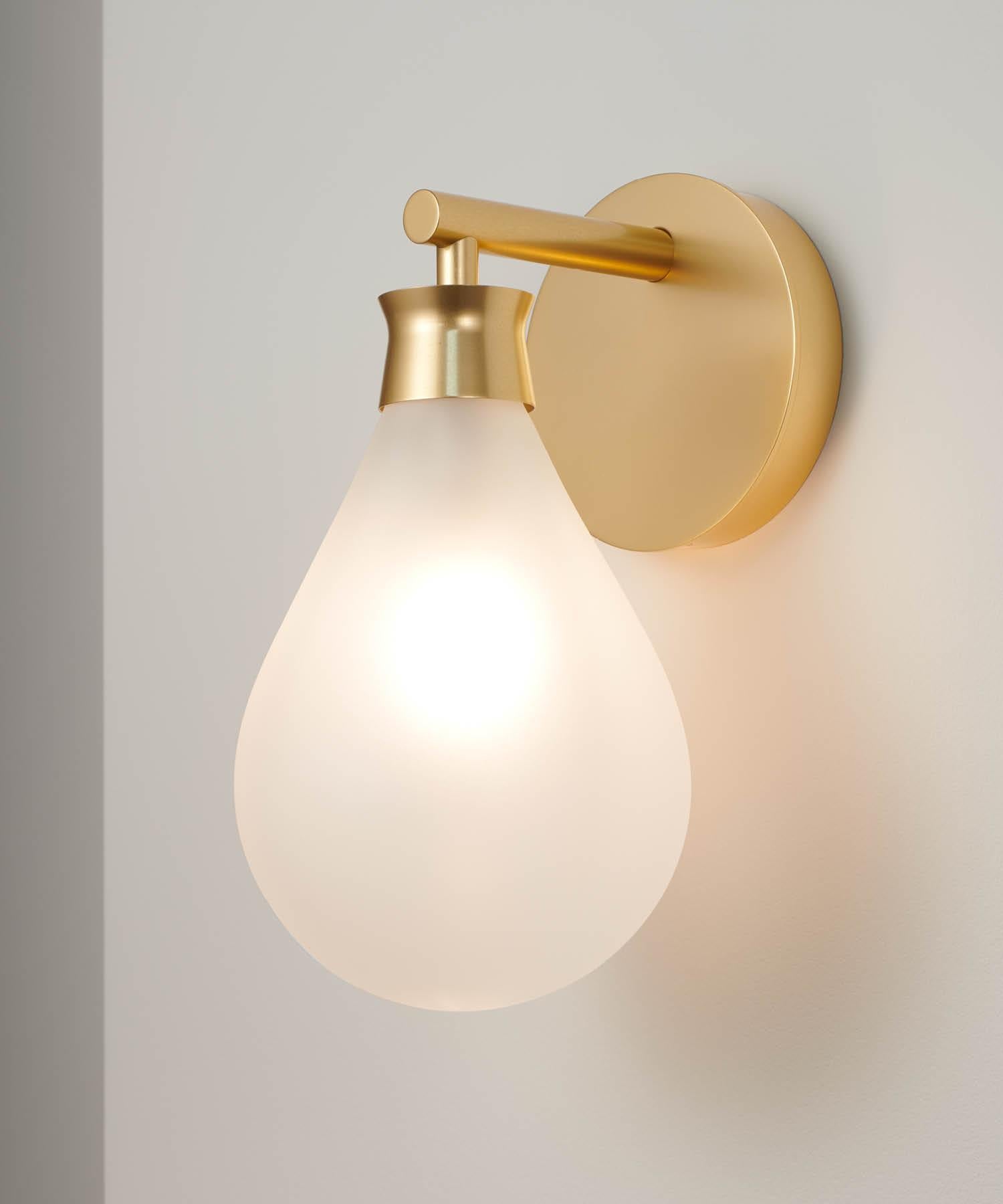 Cintola Maxi Pendant in Satin Gold with 18 Handblown Frosted Glass Globes For Sale 7
