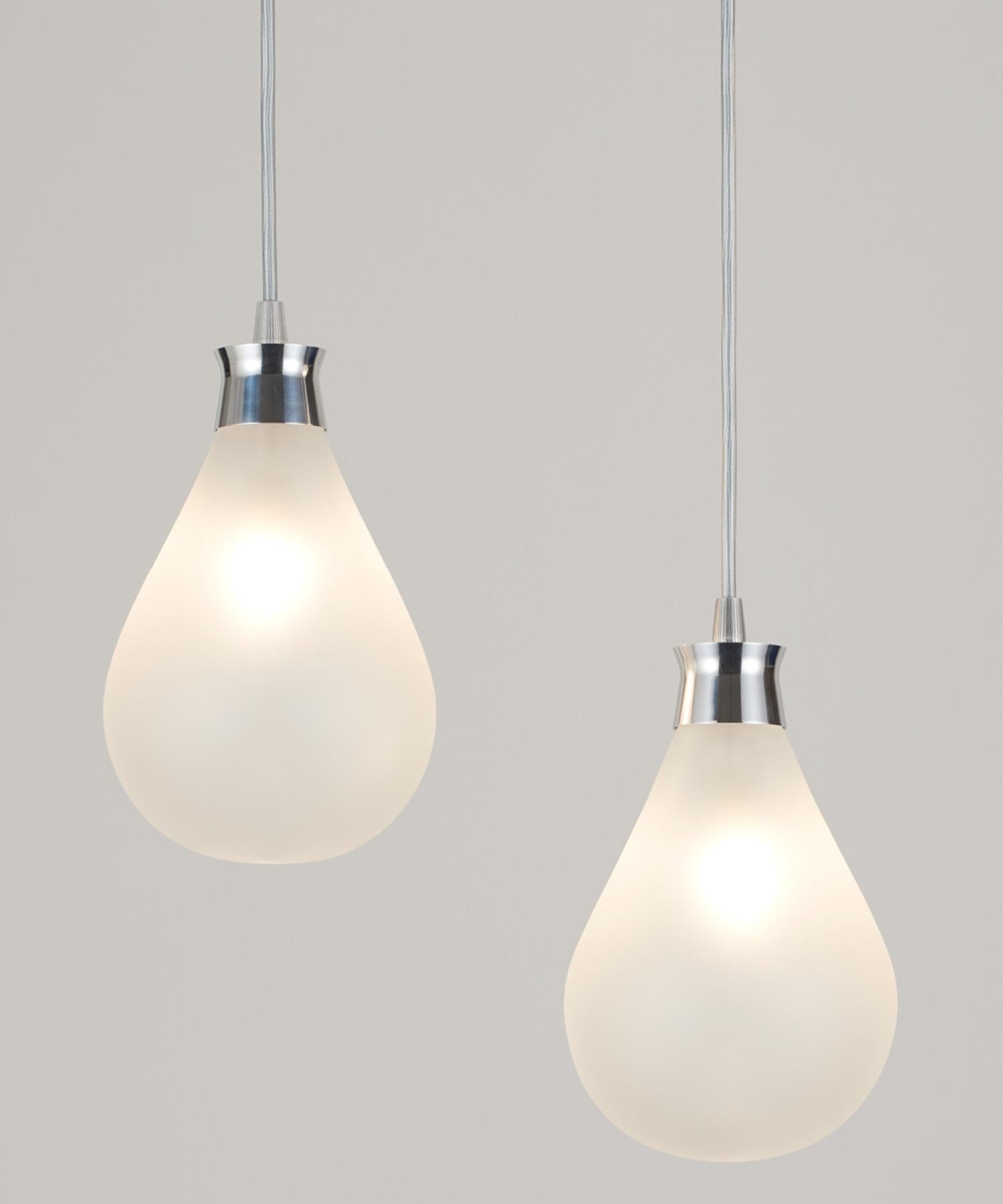 Anodized Cintola Pendant in Polished Aluminium with Frosted Handblown Glass Globe For Sale