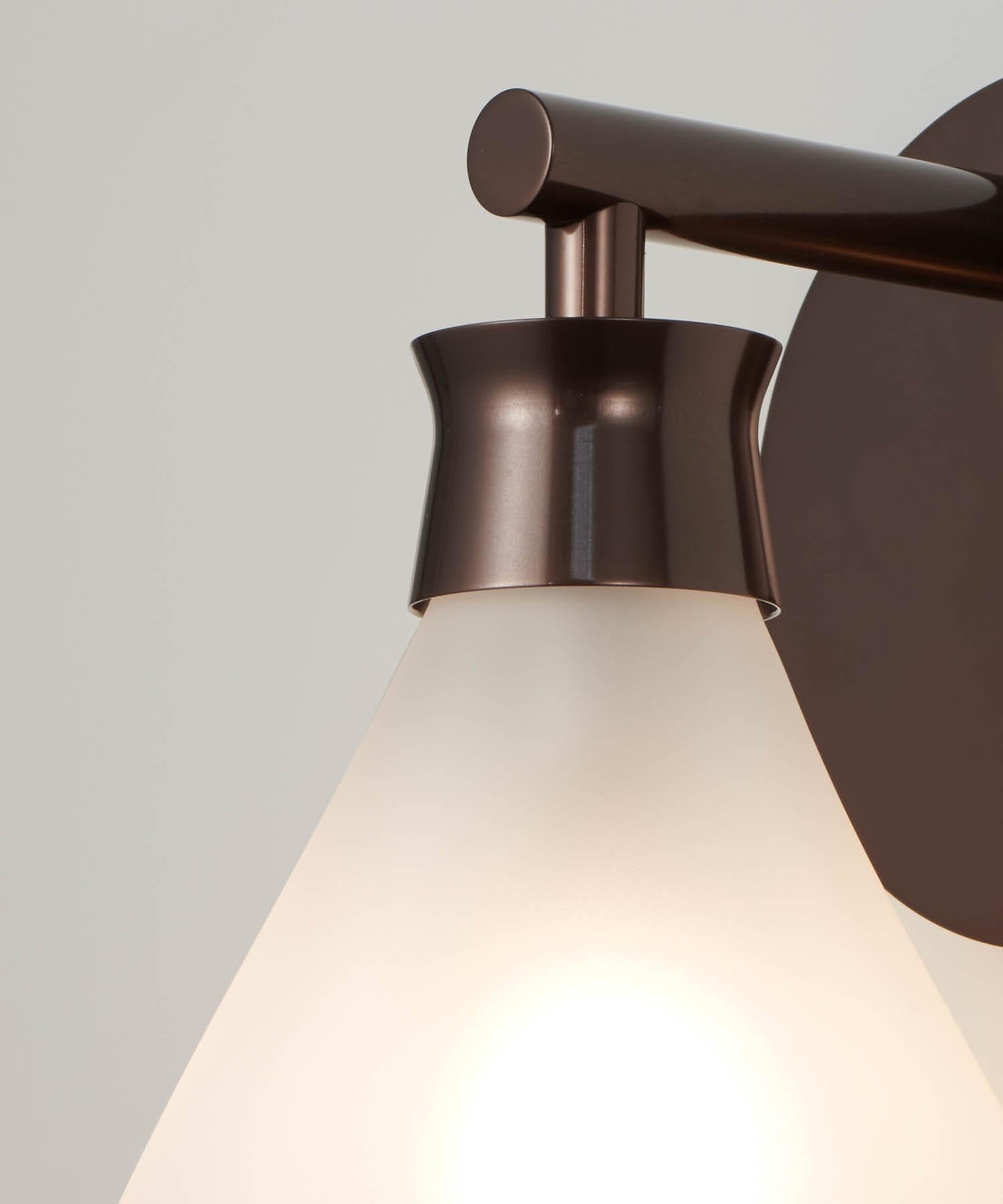 Poli Applique Cintola en bronze satiné avec globe en verre soufflé à la bouche dépoli en vente