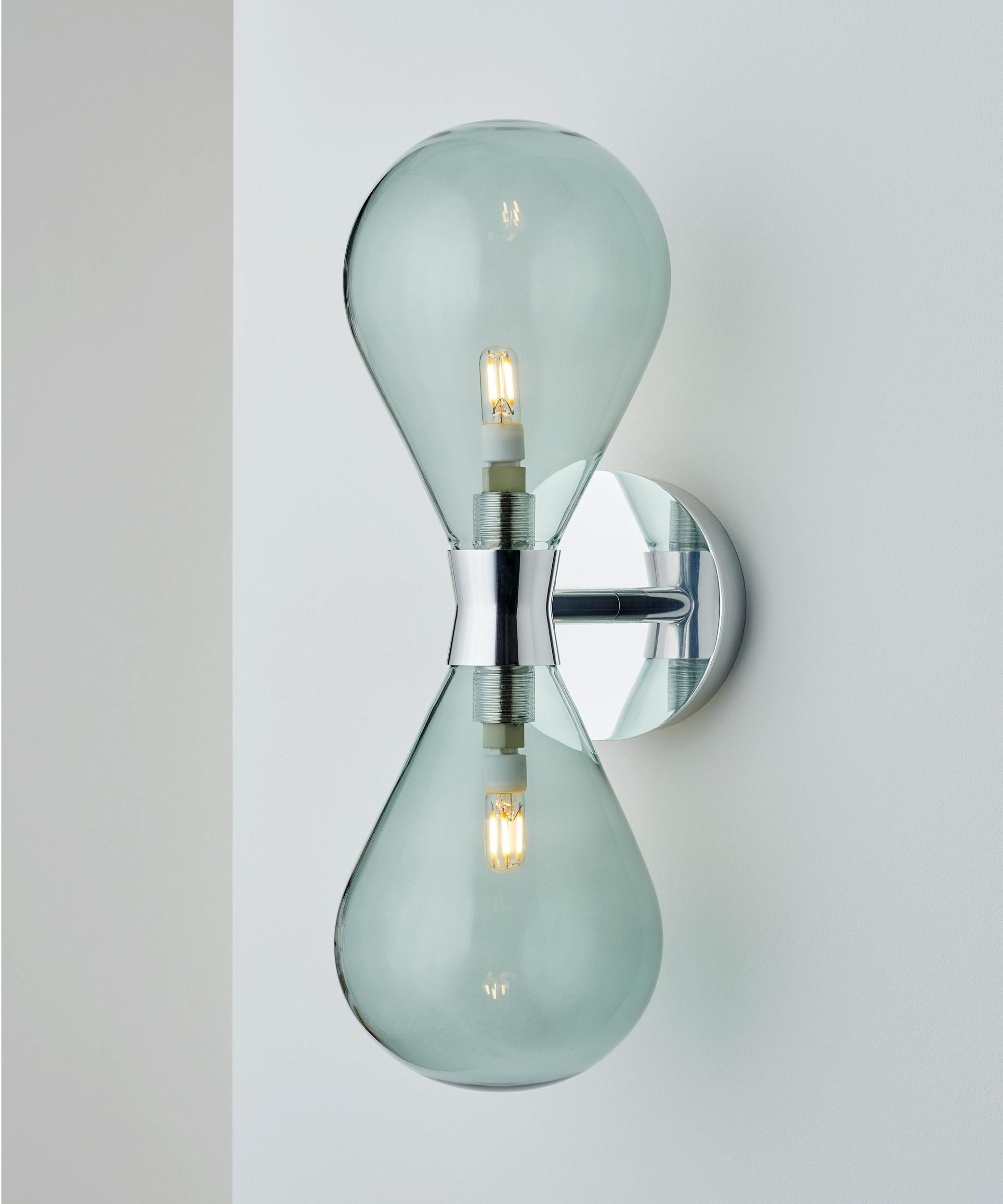 Modern Cintola Wall Light Twin in Polished Aluminium with Bronze Handblown Glass Globes For Sale