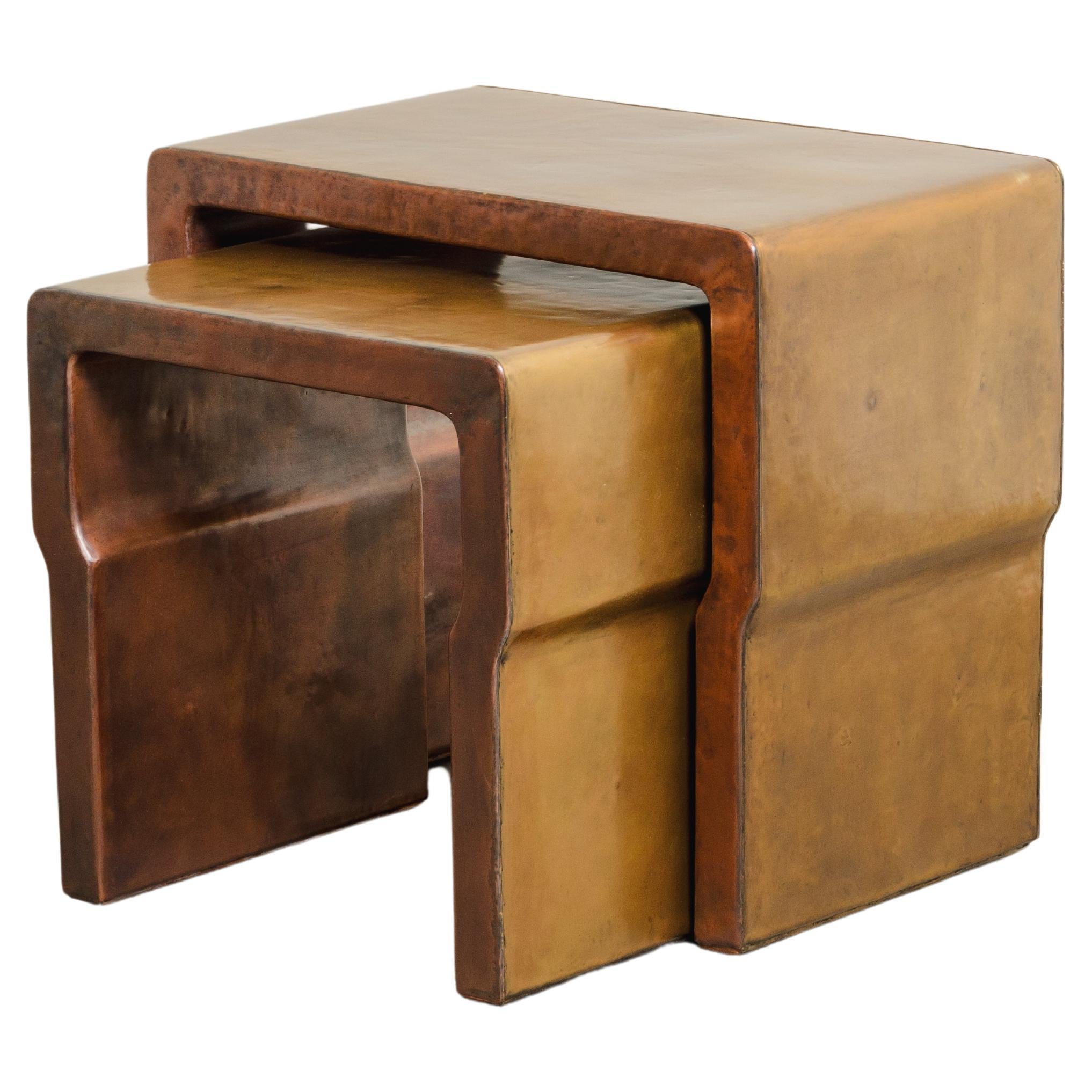 Cintura Nesting Tables (Set of 2) in Brass and Copper by Robert Kuo, Limited
