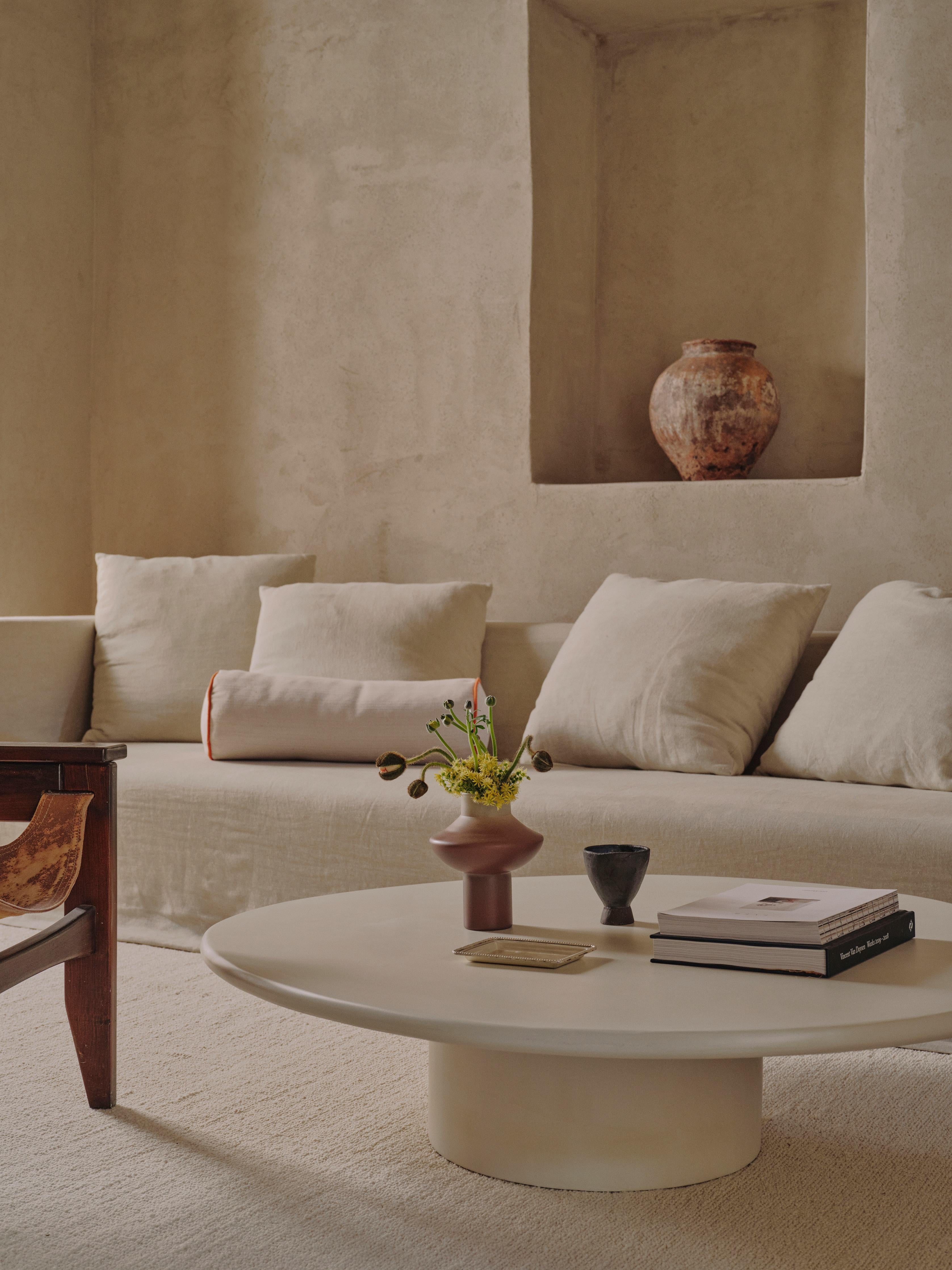 Spanish Cinzia Microcement Coffee Table by Marlot Baus For Sale
