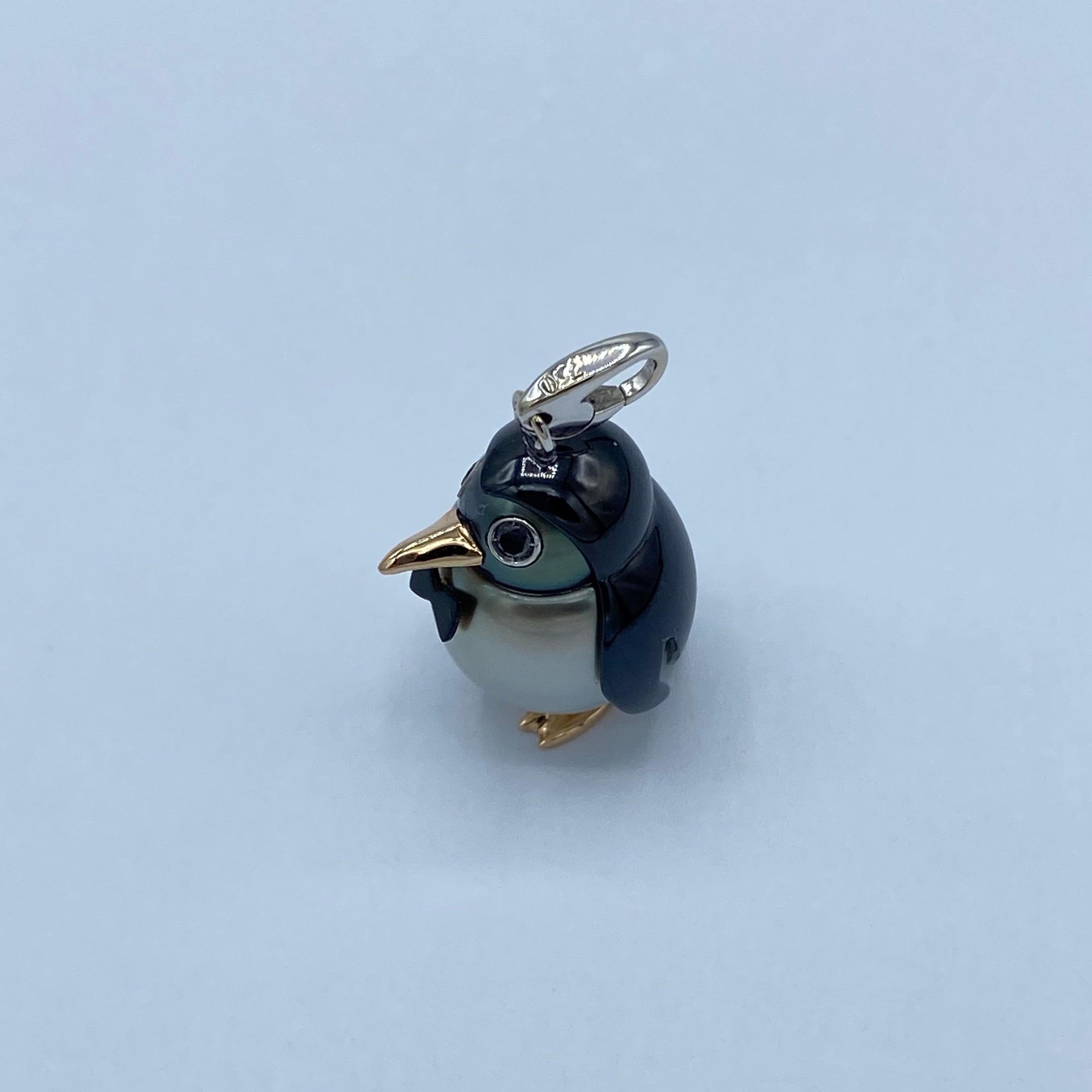 18Kt gold penguin pendant/charm with black diamond Tahiti pearl For Sale 7