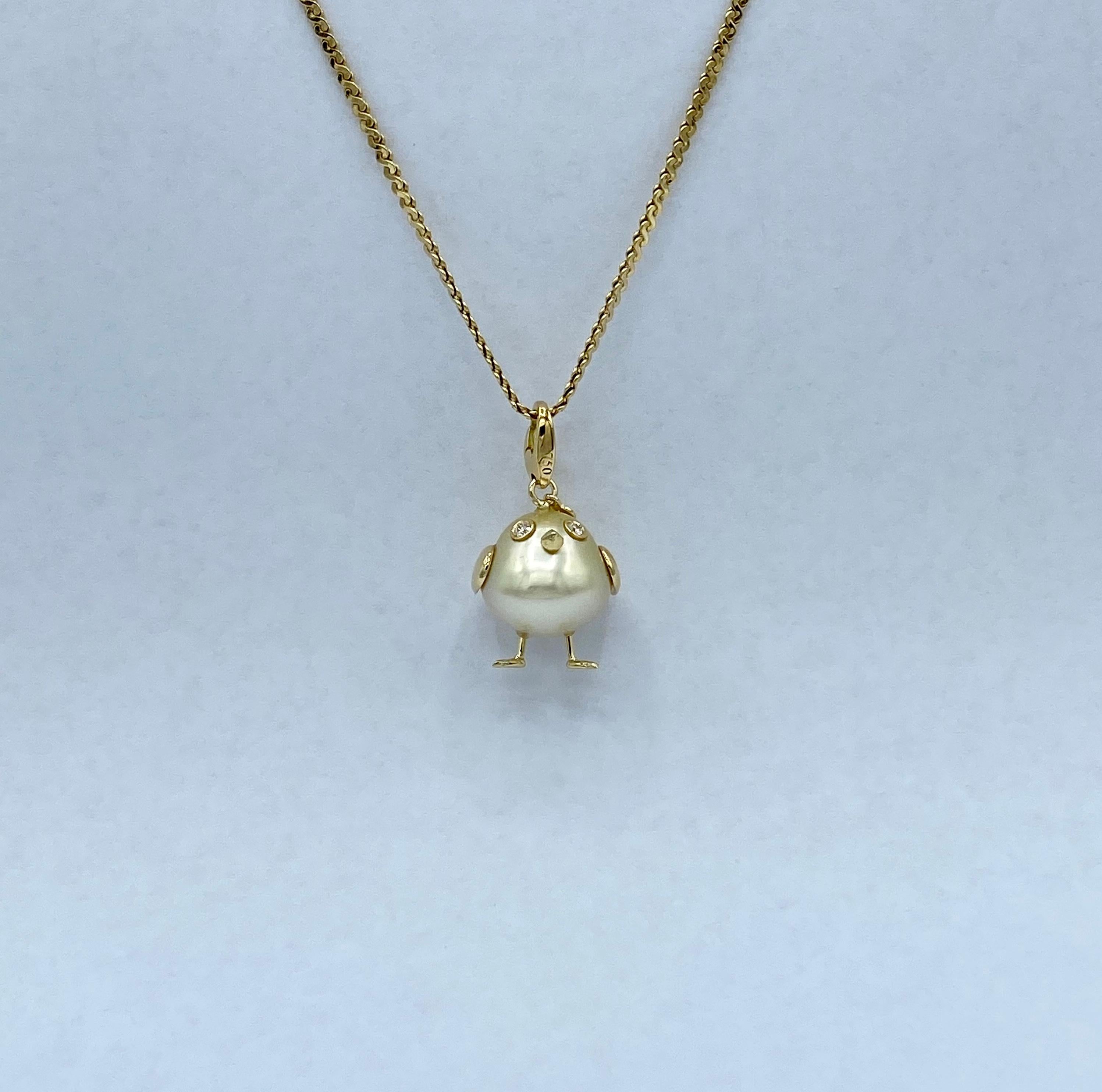 18Kt Gold Pearl and White Diamonds Bird Pendant / Charm Made in IT For Sale 7