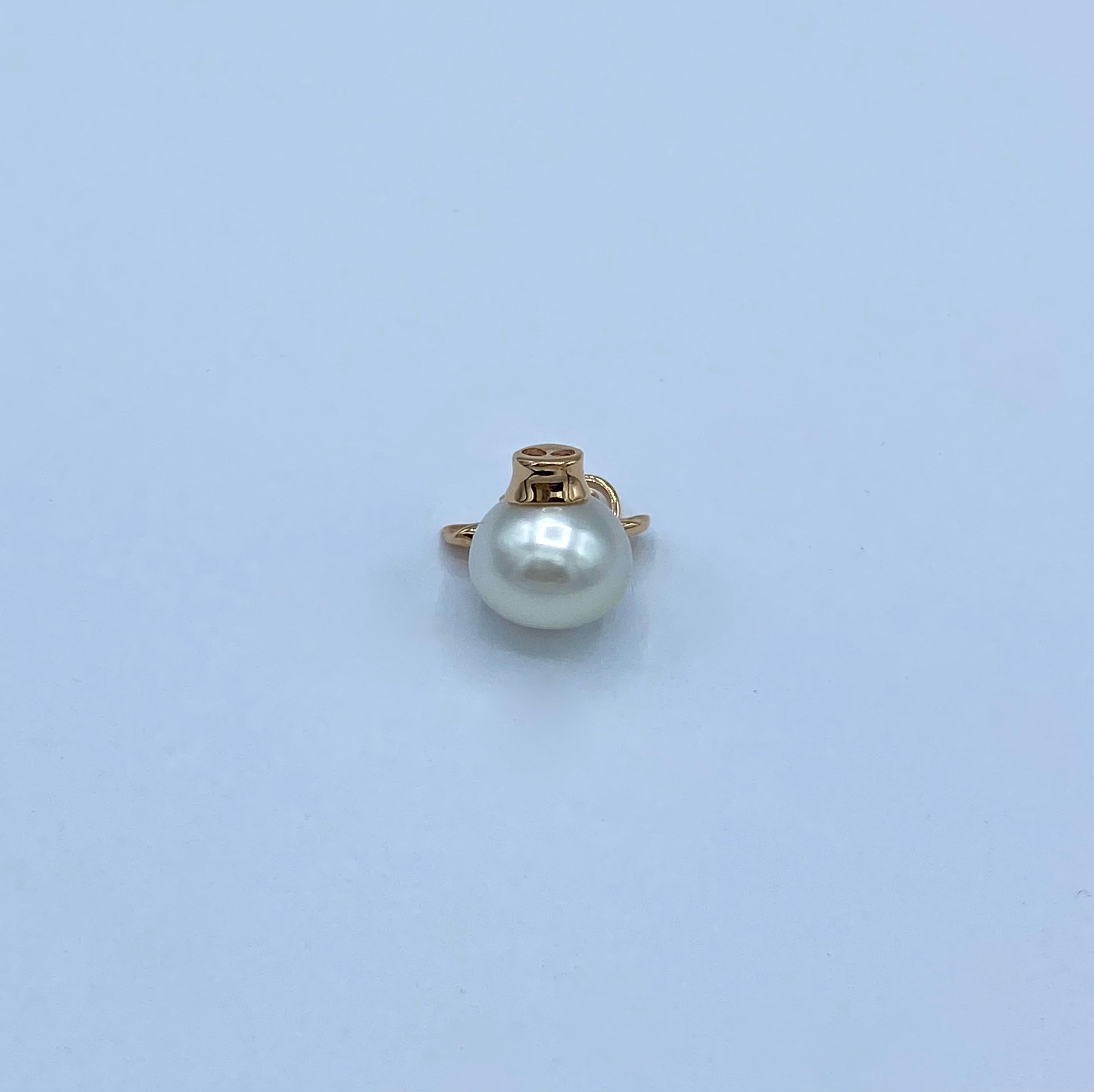 Ferkel-Anhänger aus 18 Kt. Roségold mit australischer Perle, Diamanten und Saphiren im Angebot 2